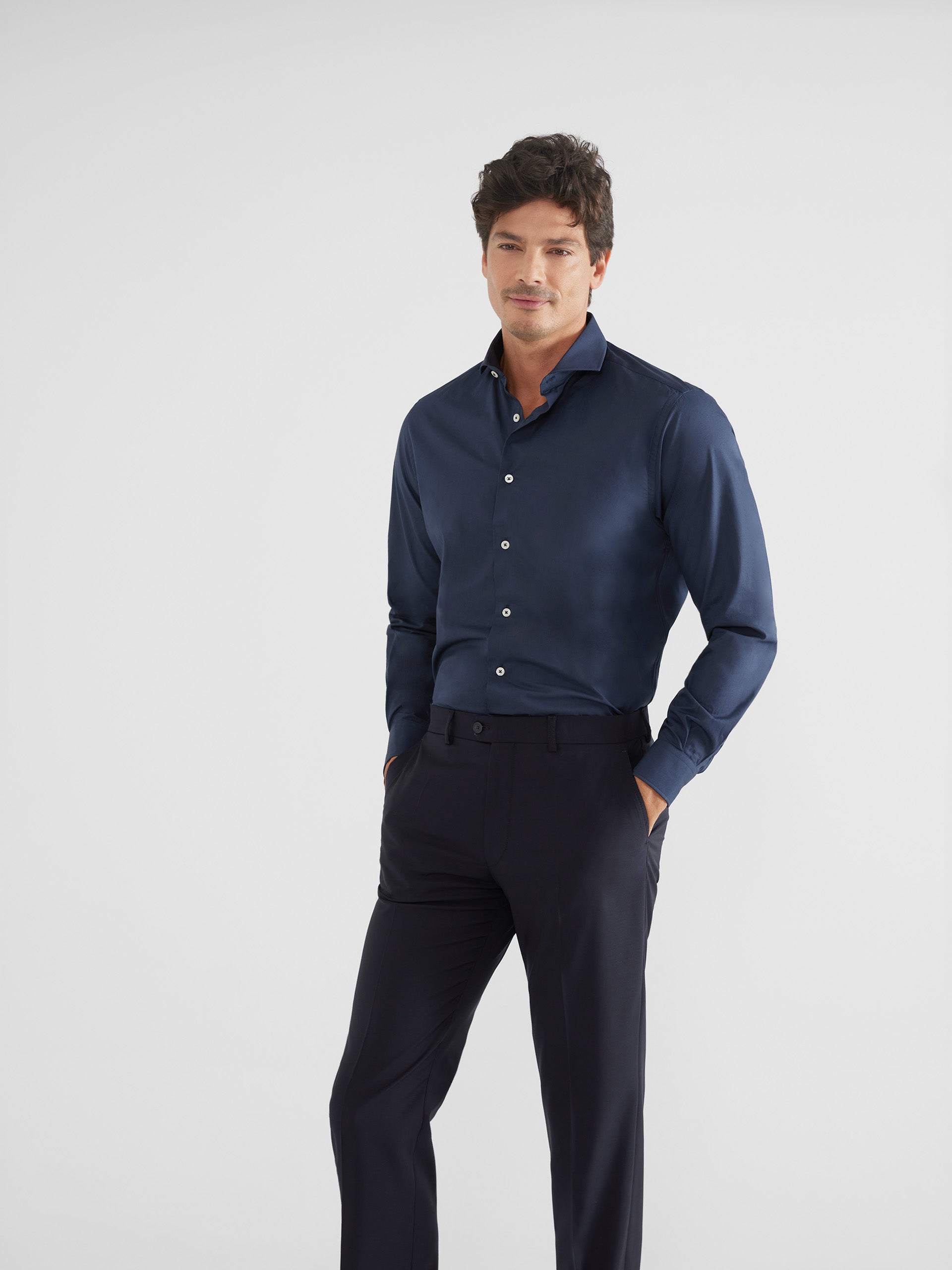 Camisa azul discount de vestir hombre