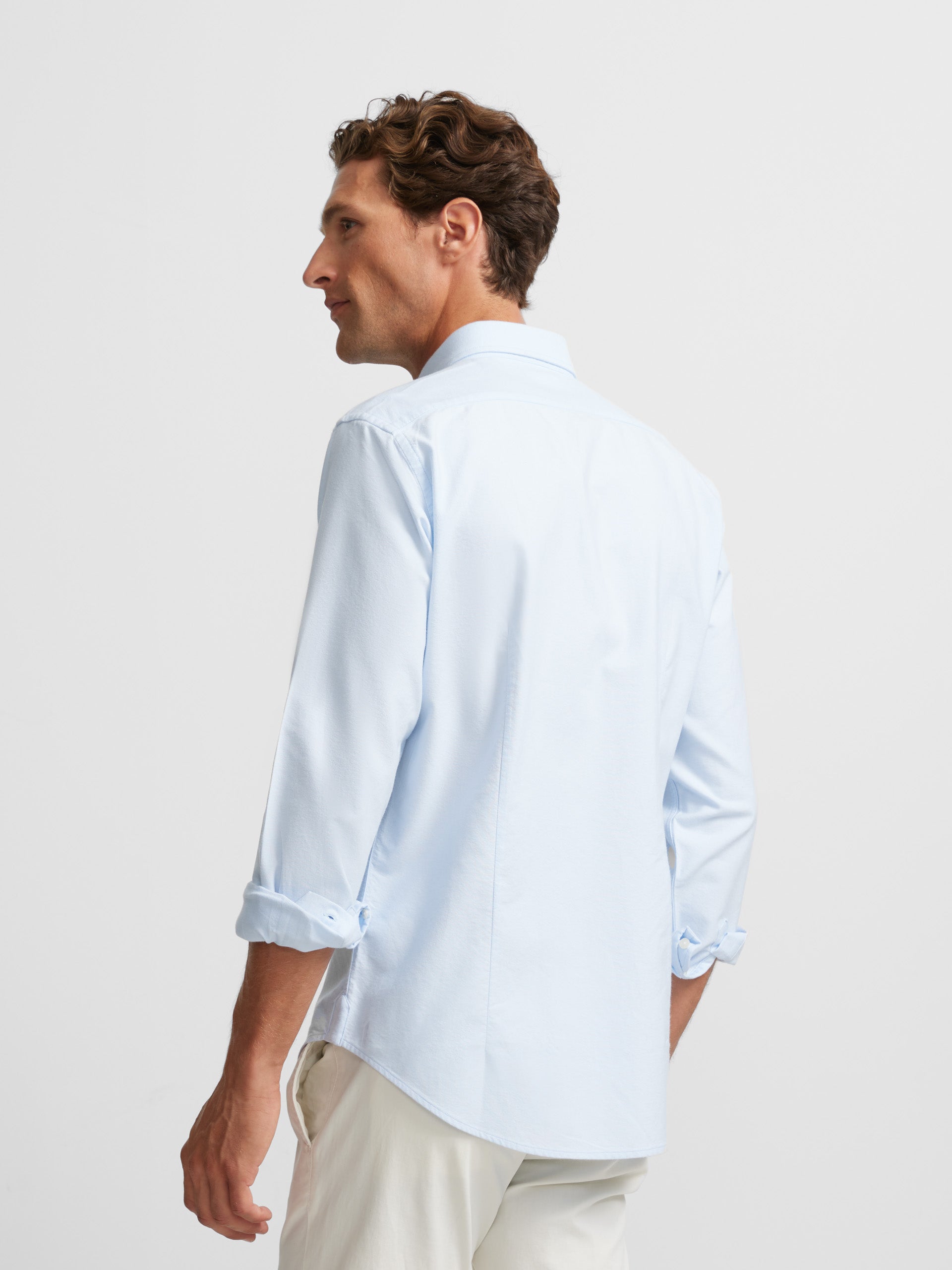 Light blue cutaway oxford sport shirt