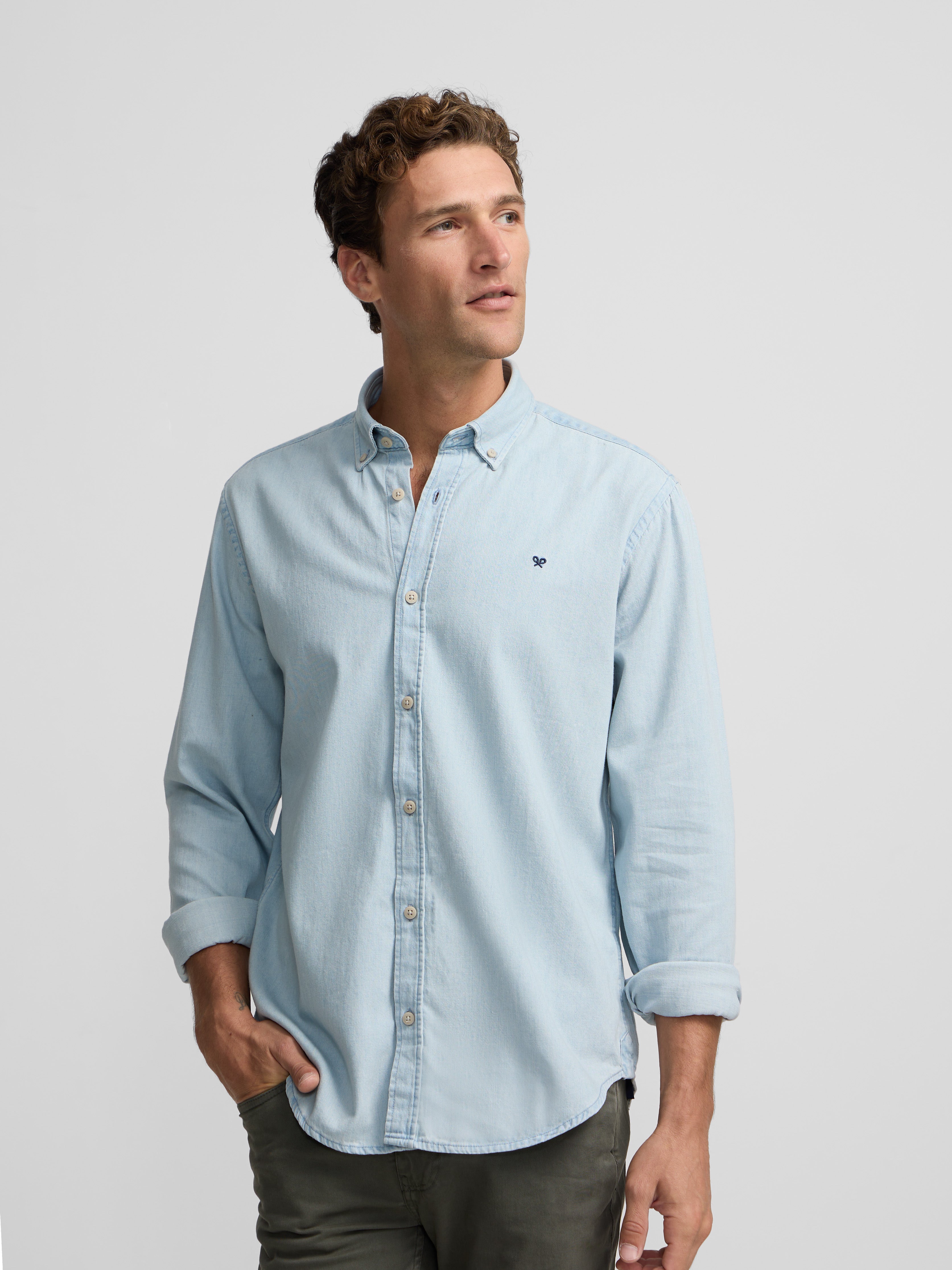 Chemise sport en jean bleu clair