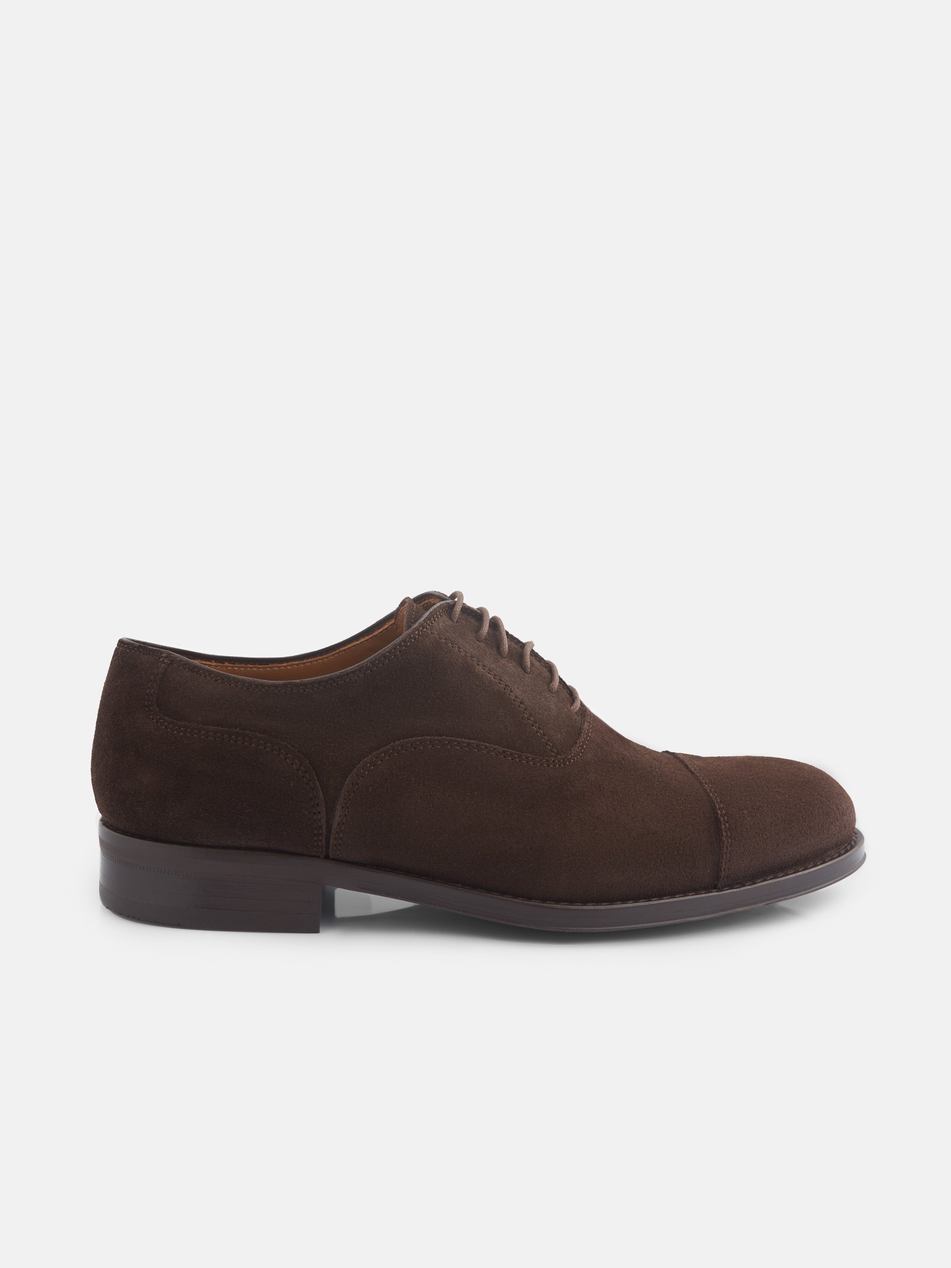 Classic suede shoe with dark brown laces