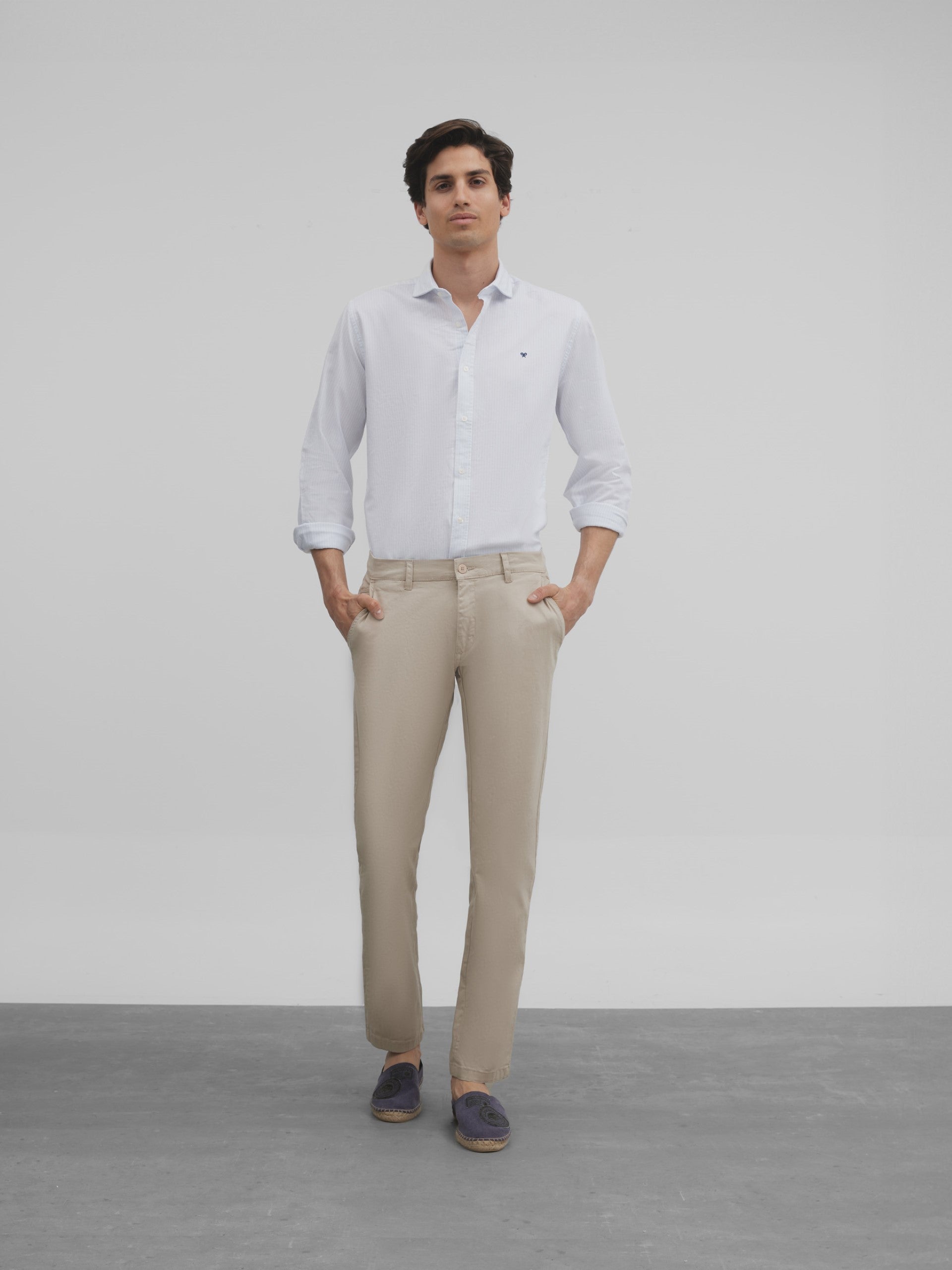 Medium beige chino sport pants