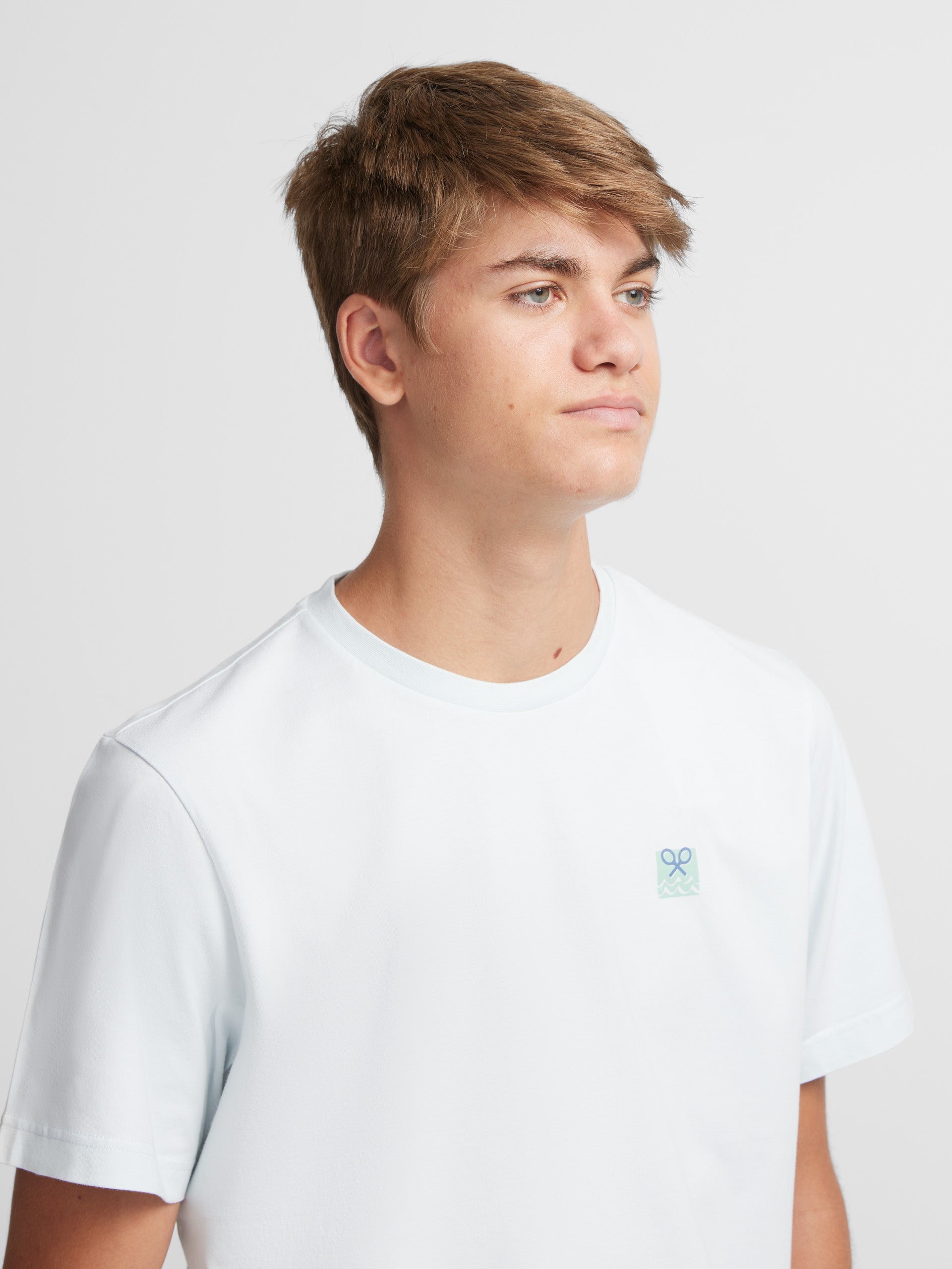 Chasing sunsets aquamarine t-shirt