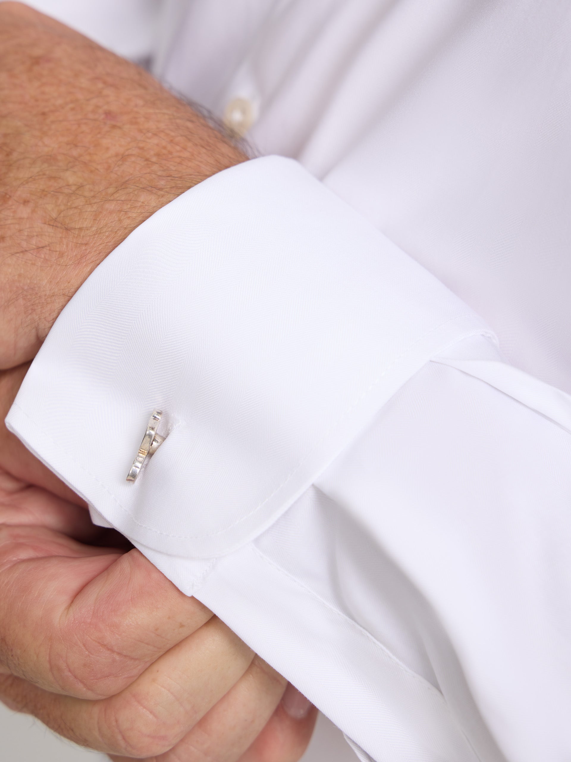 White herringbone double cuff dress shirt