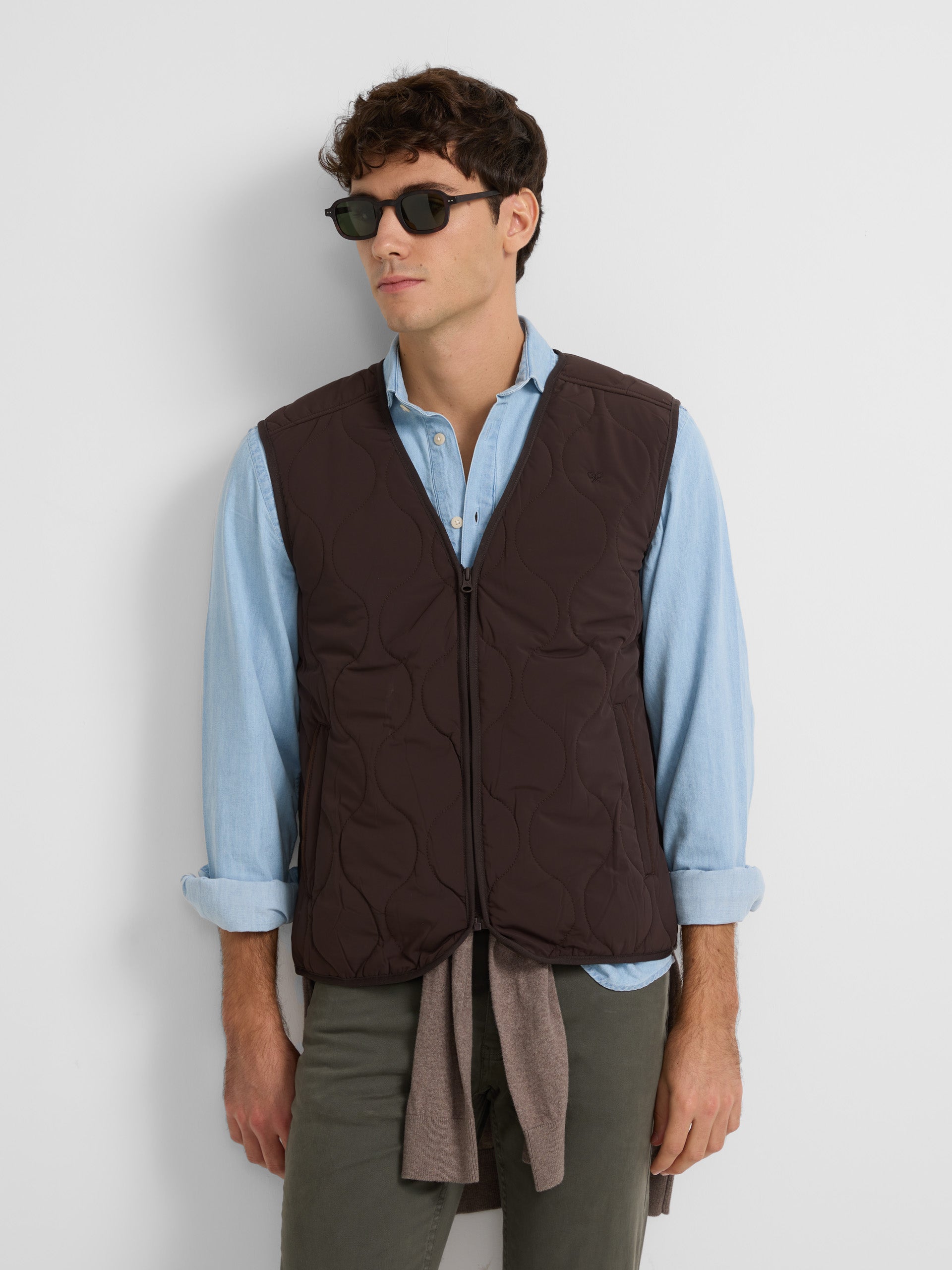 Brown field vest