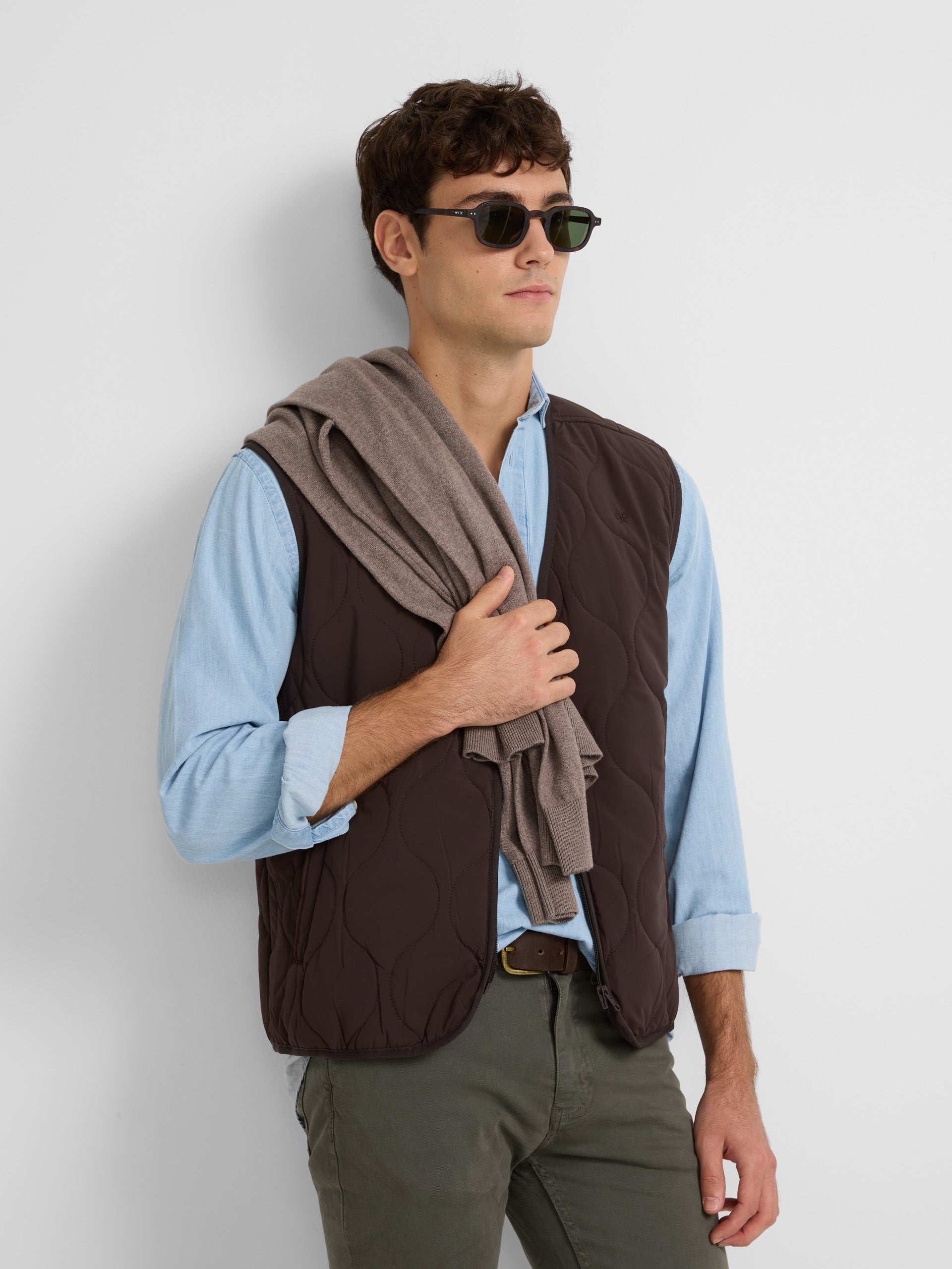 Brown field vest