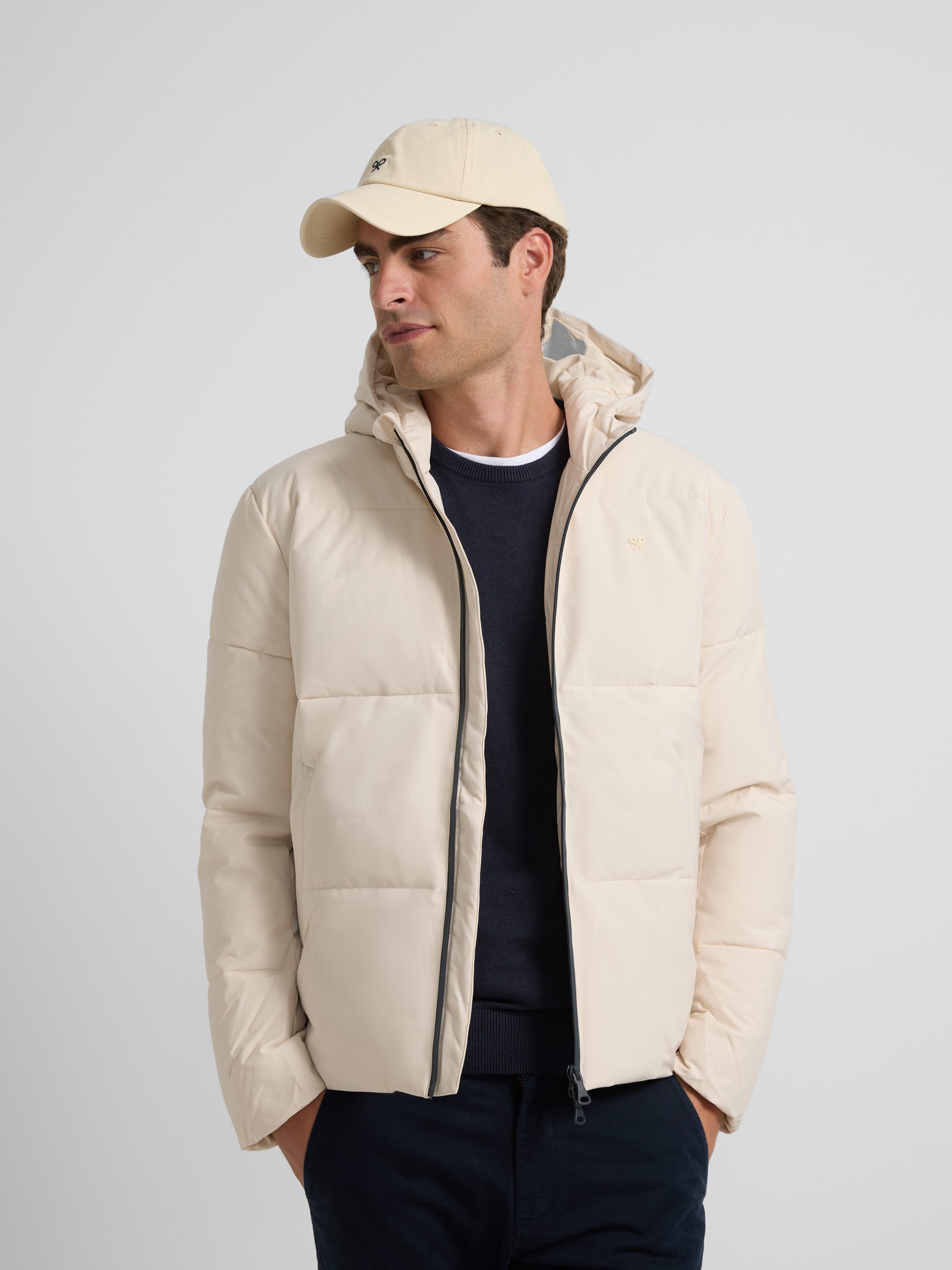 Manteau technique à capuche beige chaud