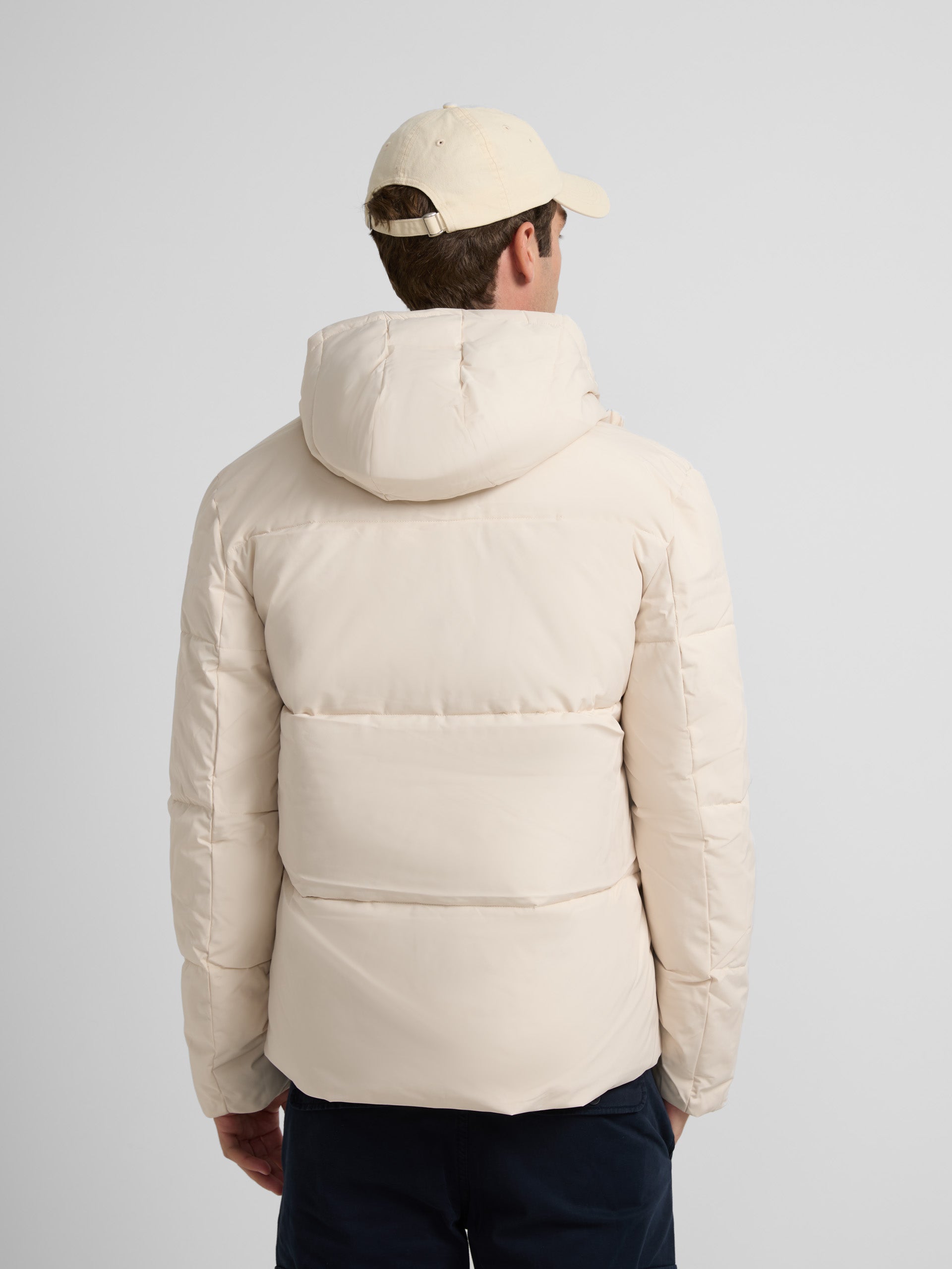 Manteau technique à capuche beige chaud