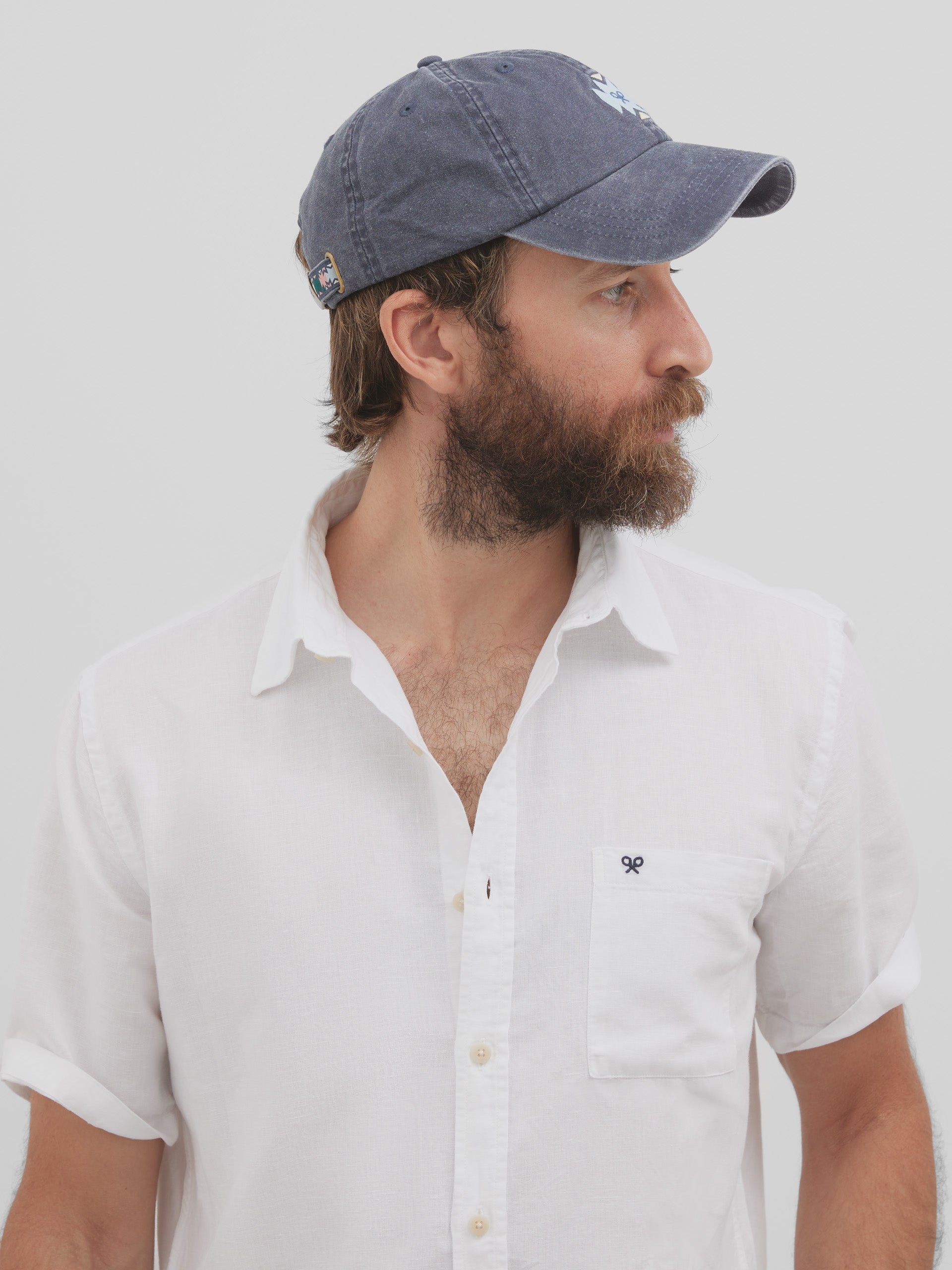 White short sleeve linen sport shirt