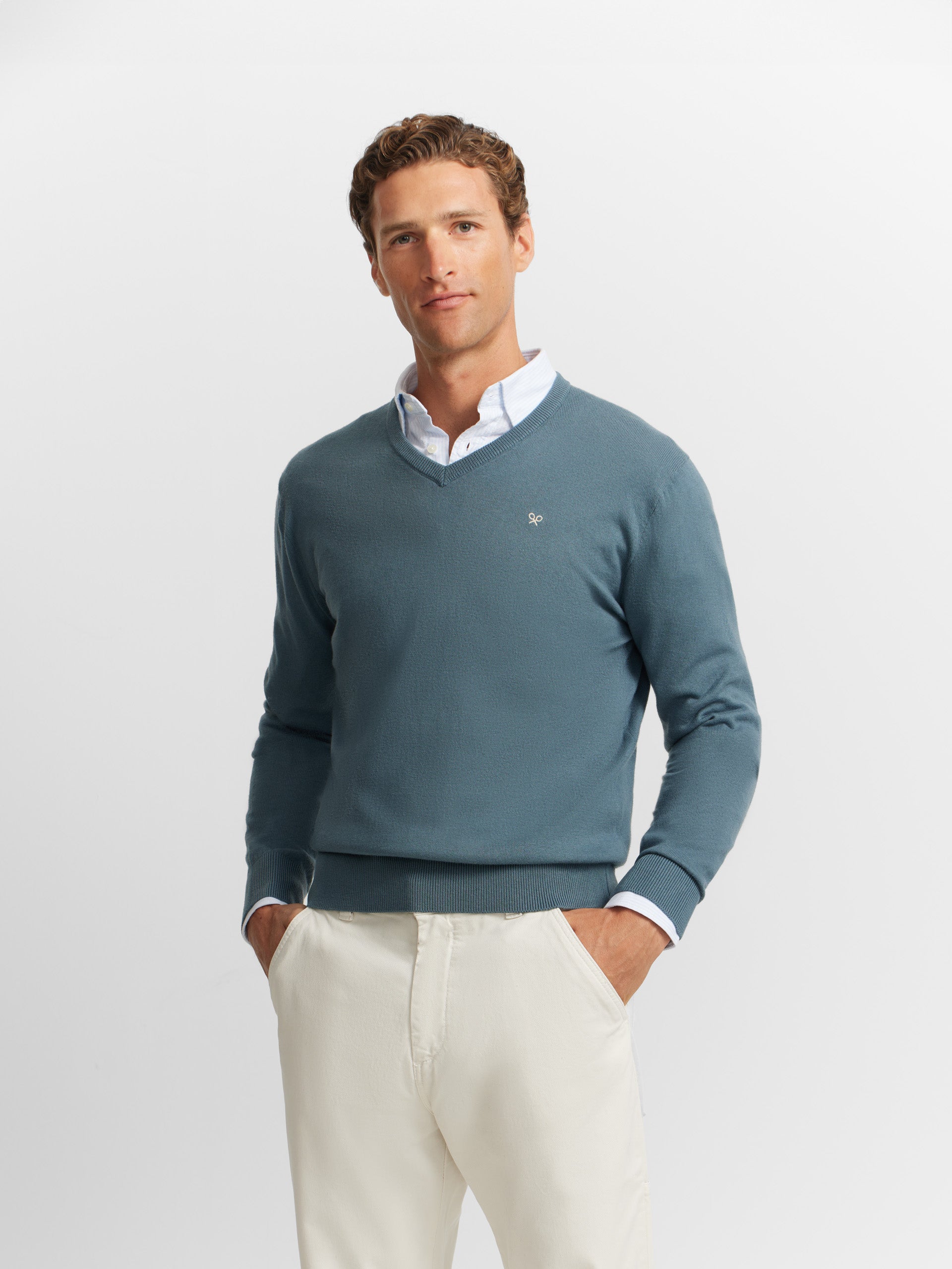 Plain V-neck sweater in grey green