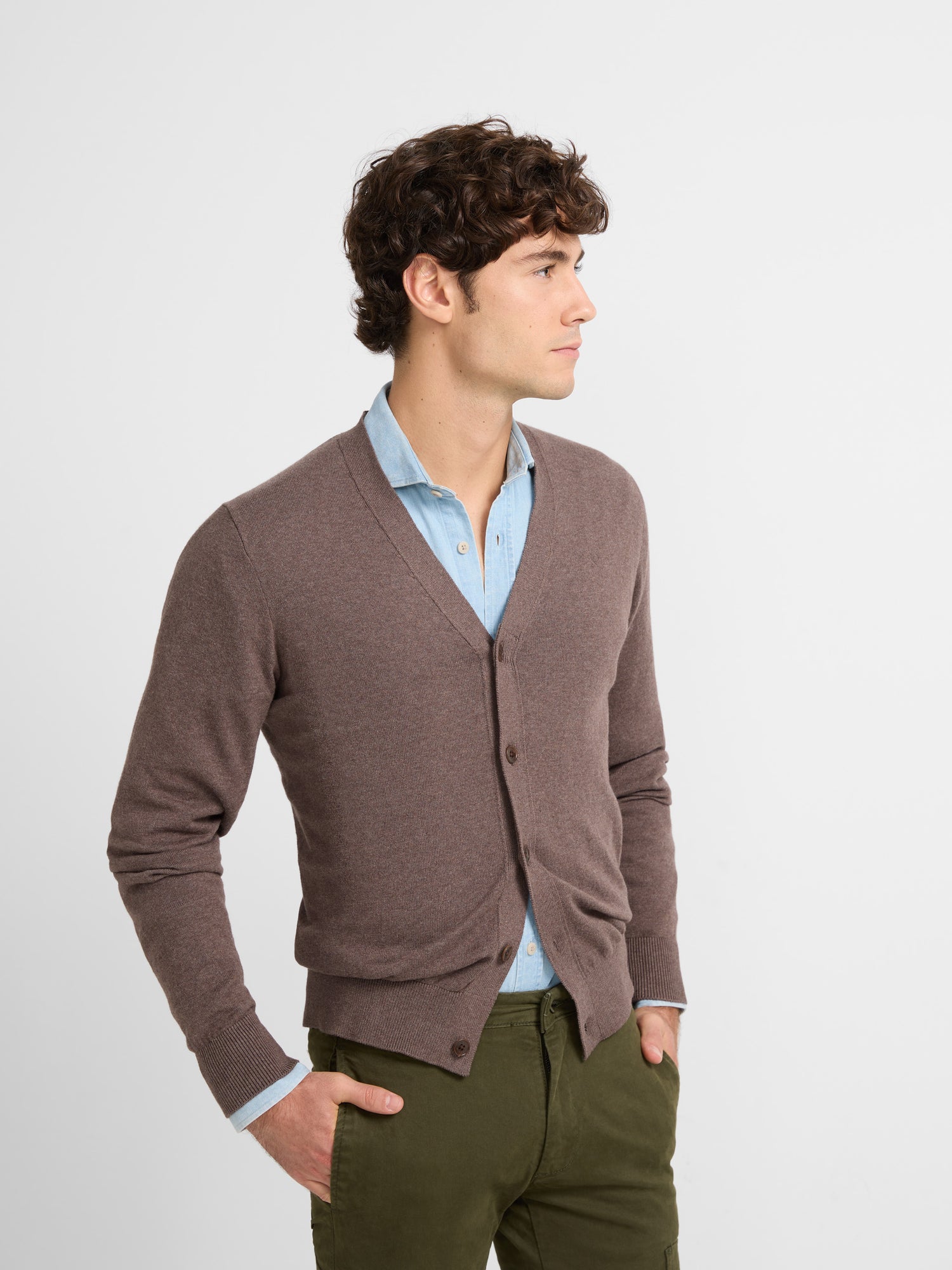 Cardigan clasico liso taupe