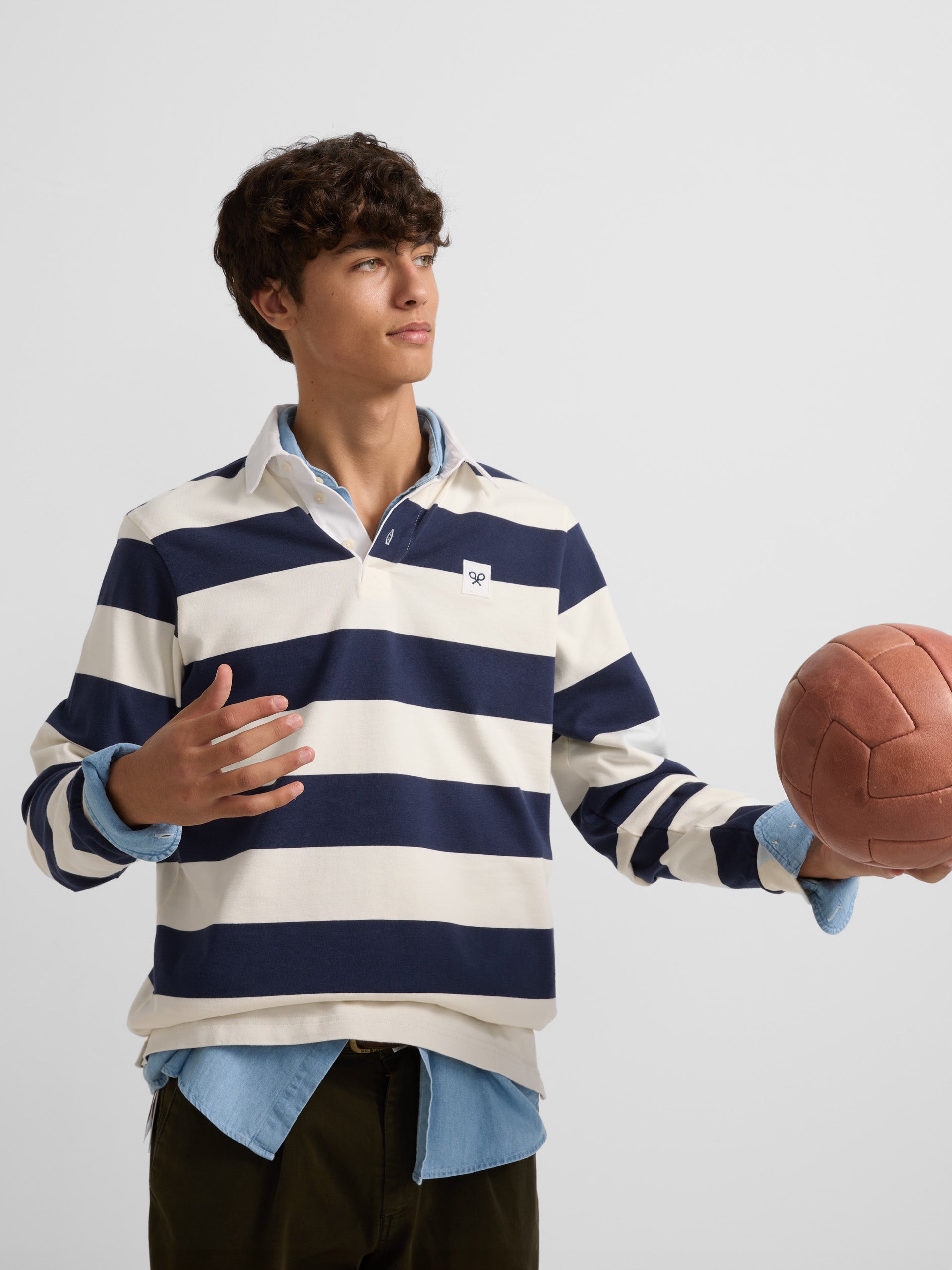 Classic long sleeve polo with blue stripes