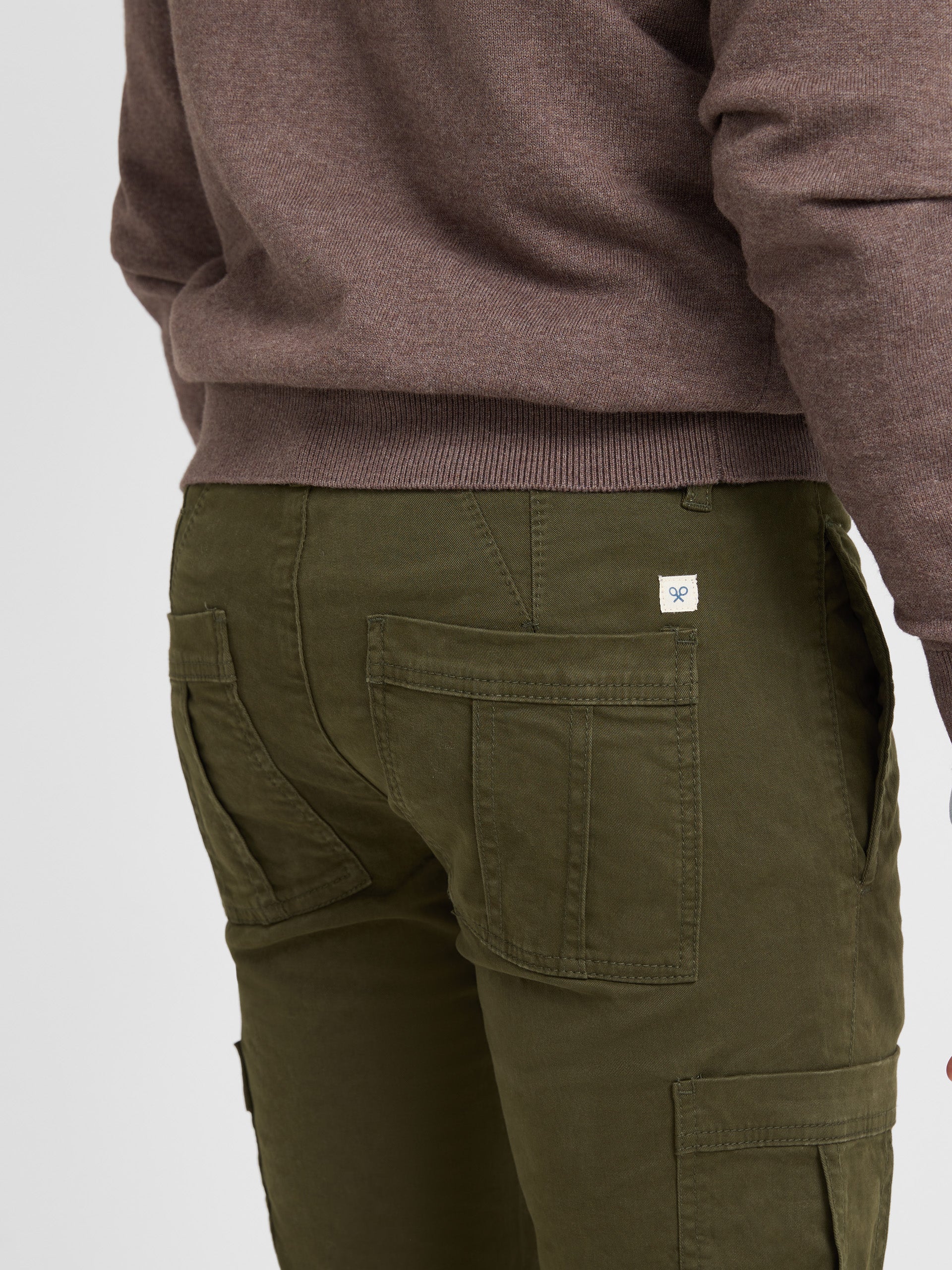 Green cargo sport pants