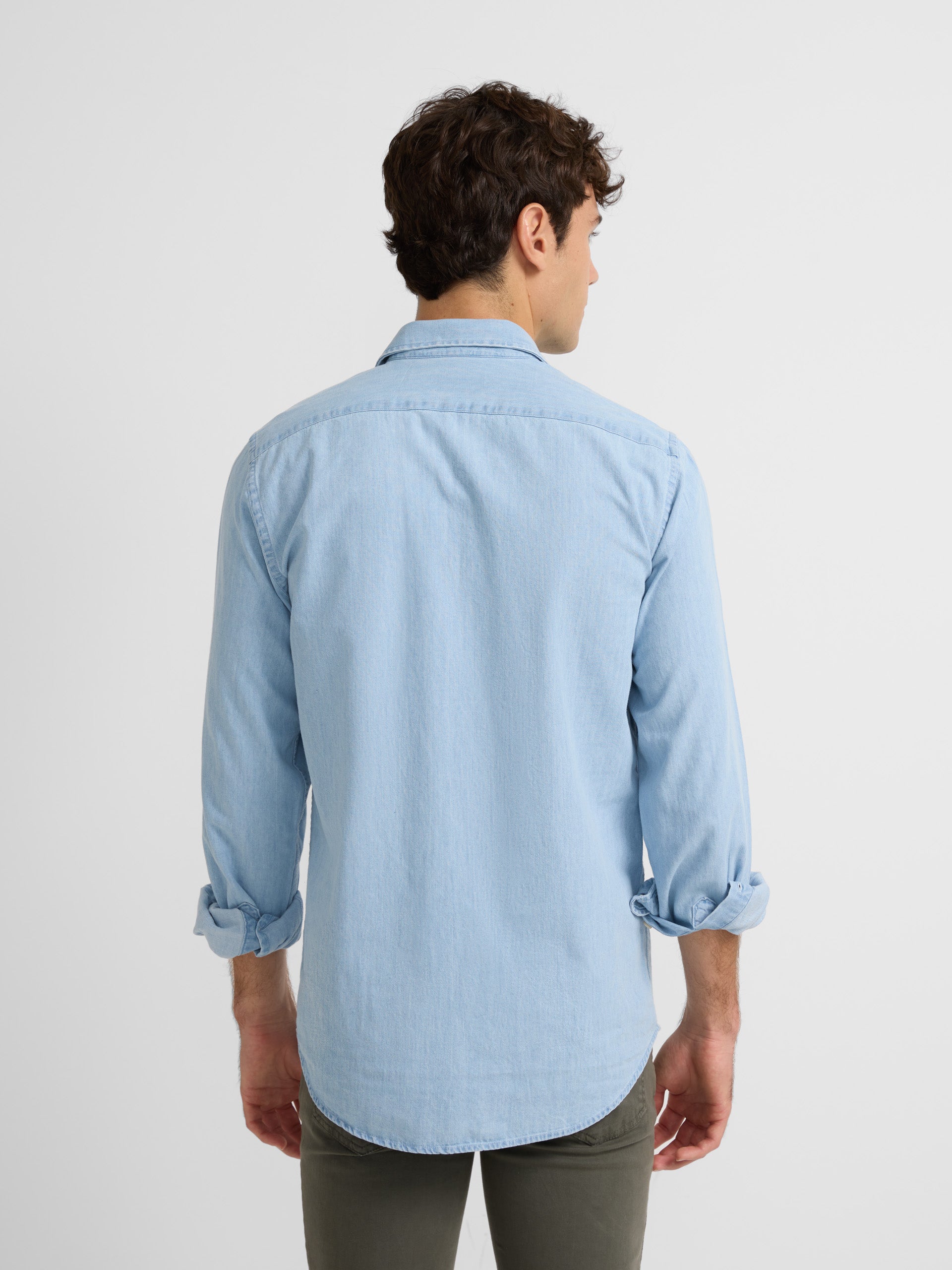 Light blue warm jeans t-shirt