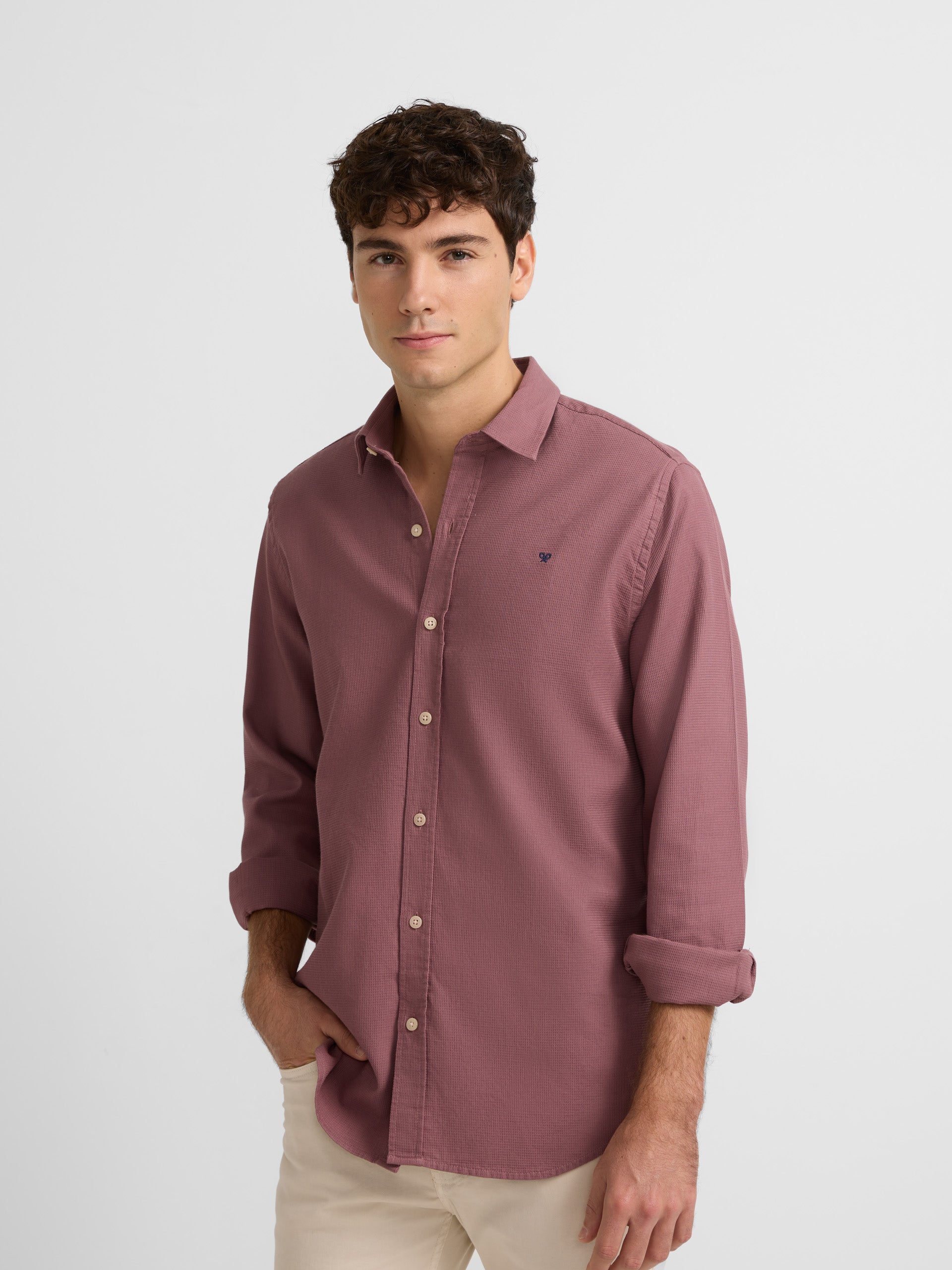 Plain burgundy structured sport shirt