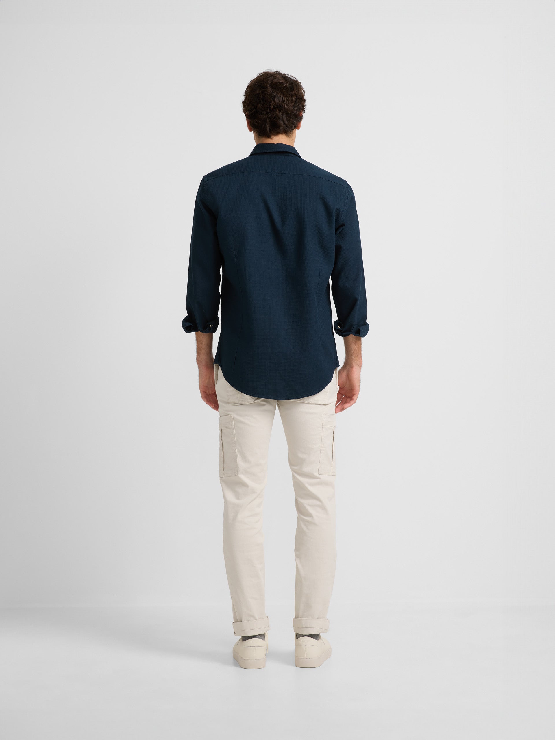 Plain sport shirt in navy blue structure