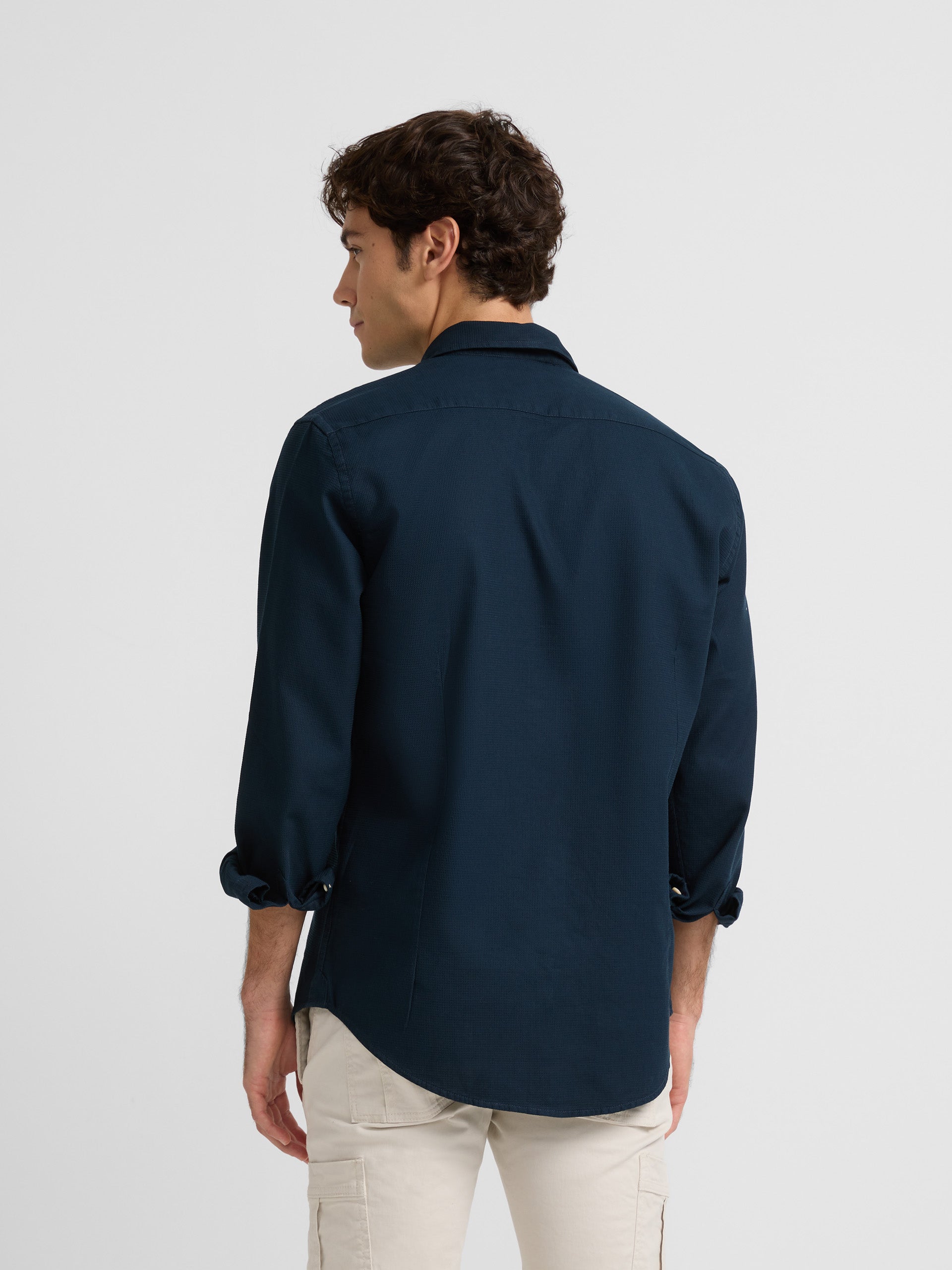 Plain sport shirt in navy blue structure