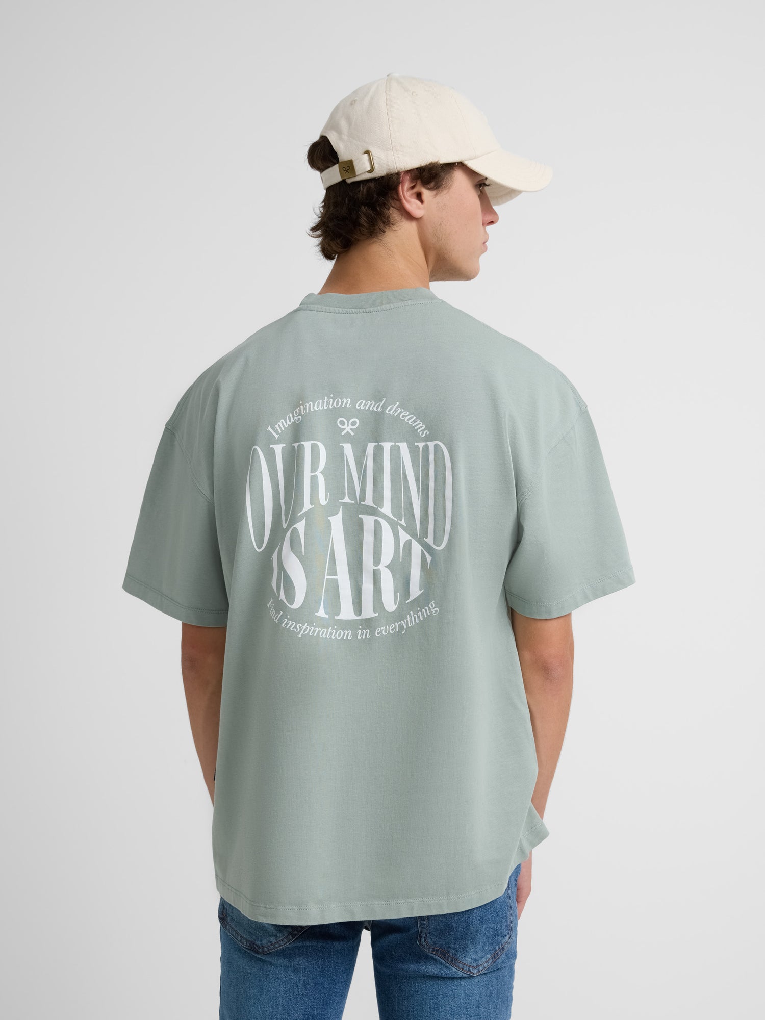 Special fit our mind is art green t-shirt