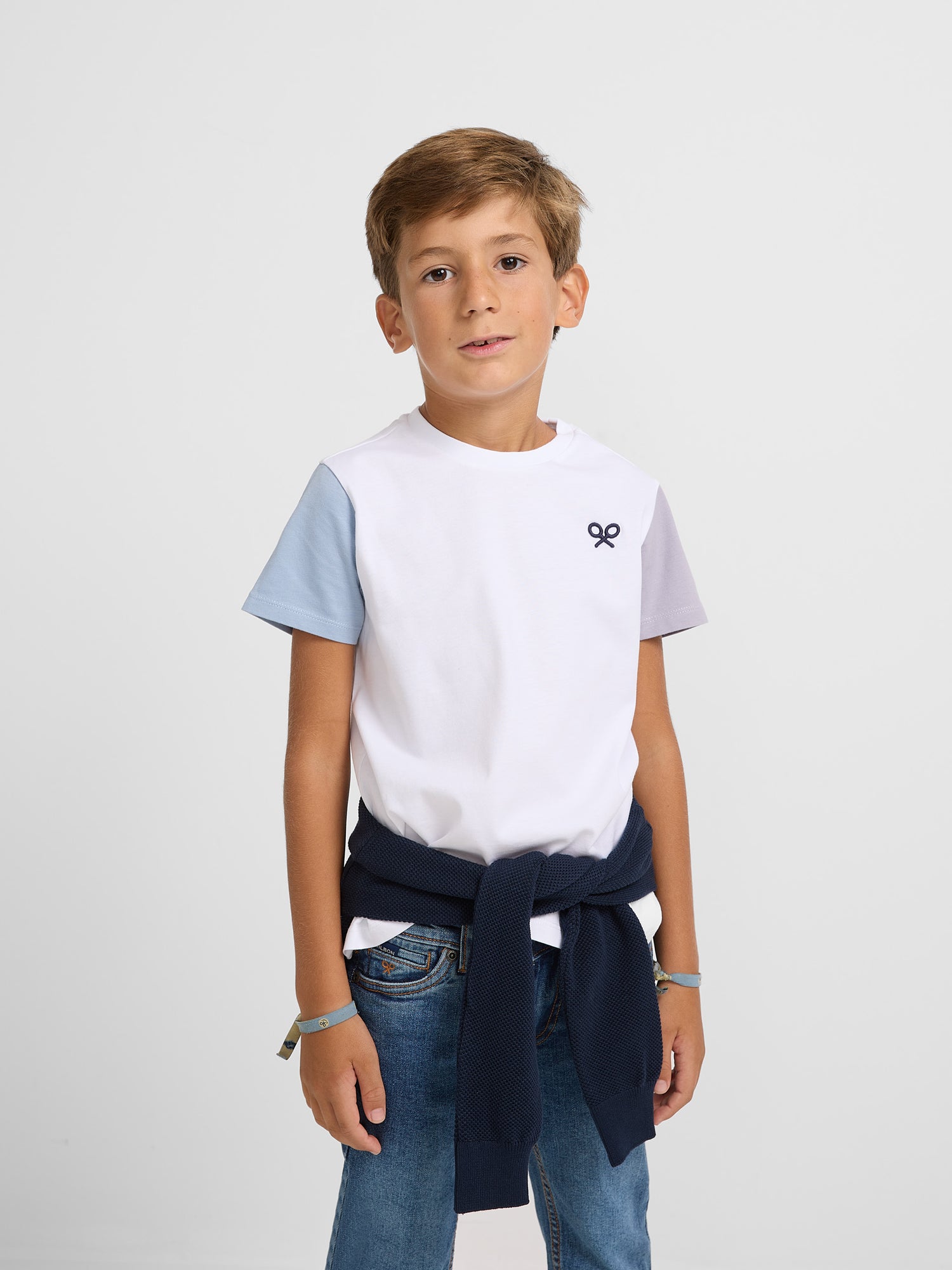 Kids T-shirt with colorful white sleeves