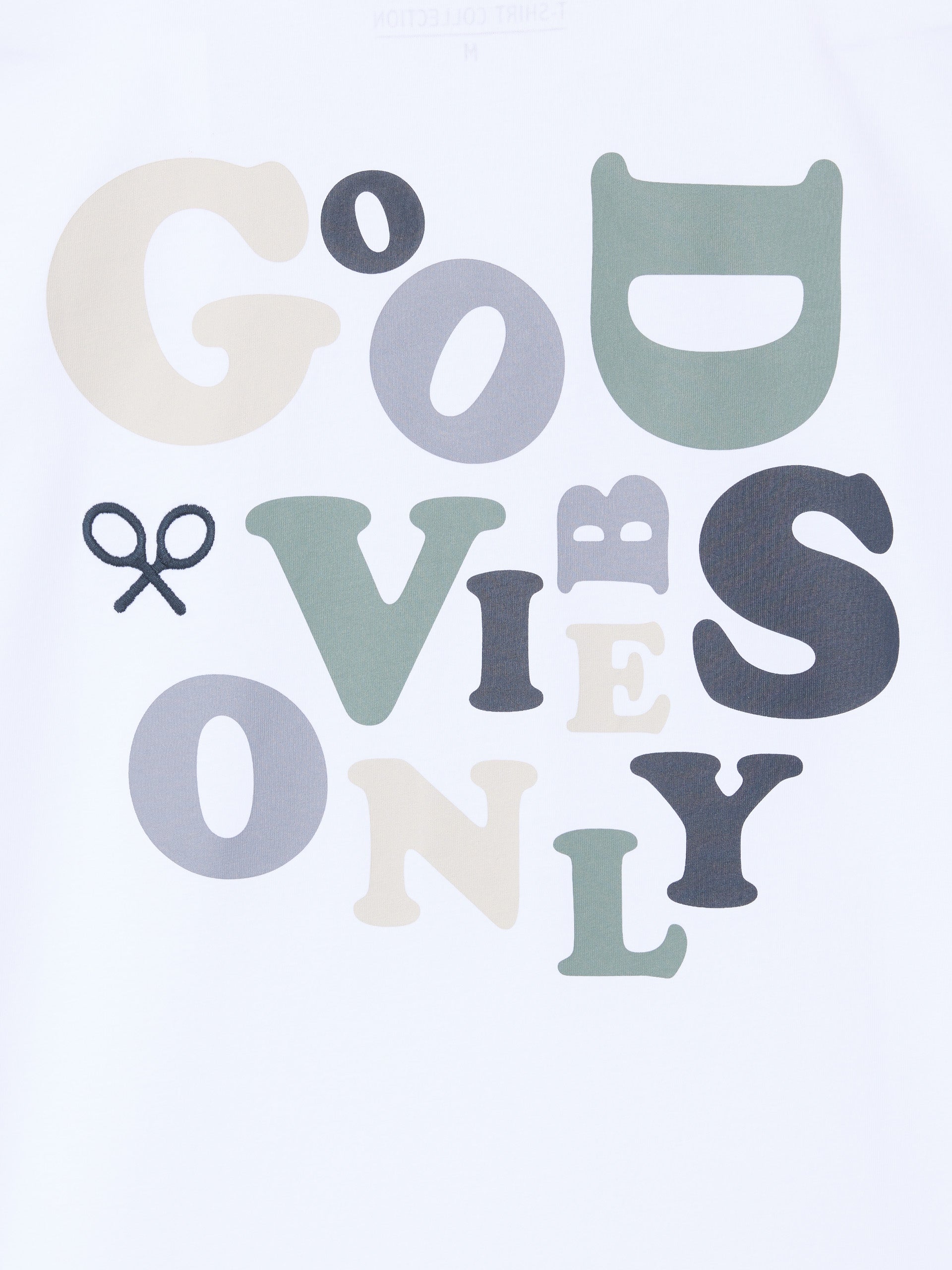 Camiseta good vibes only blanca