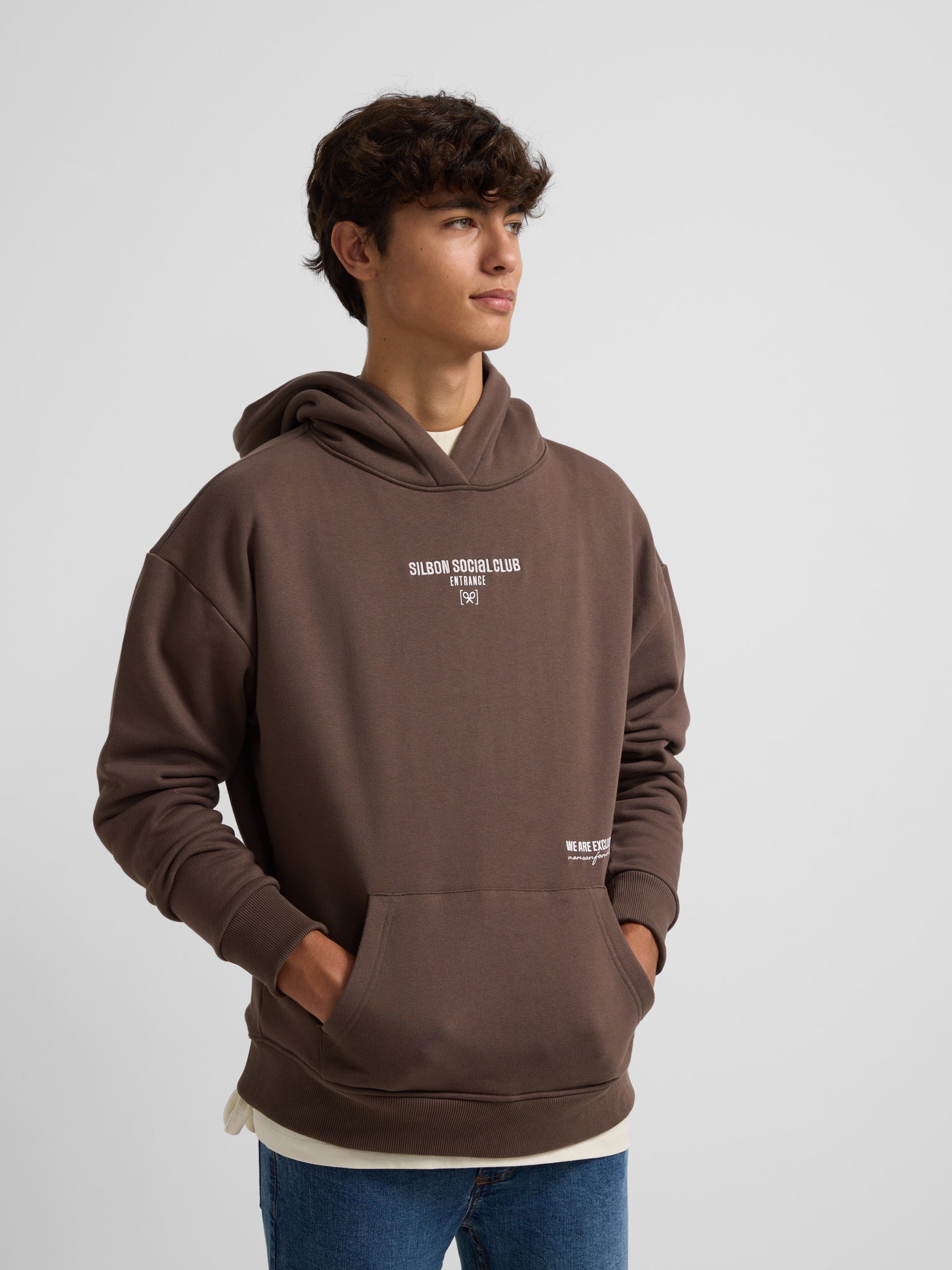 Sudadera special fit hoodie social marron