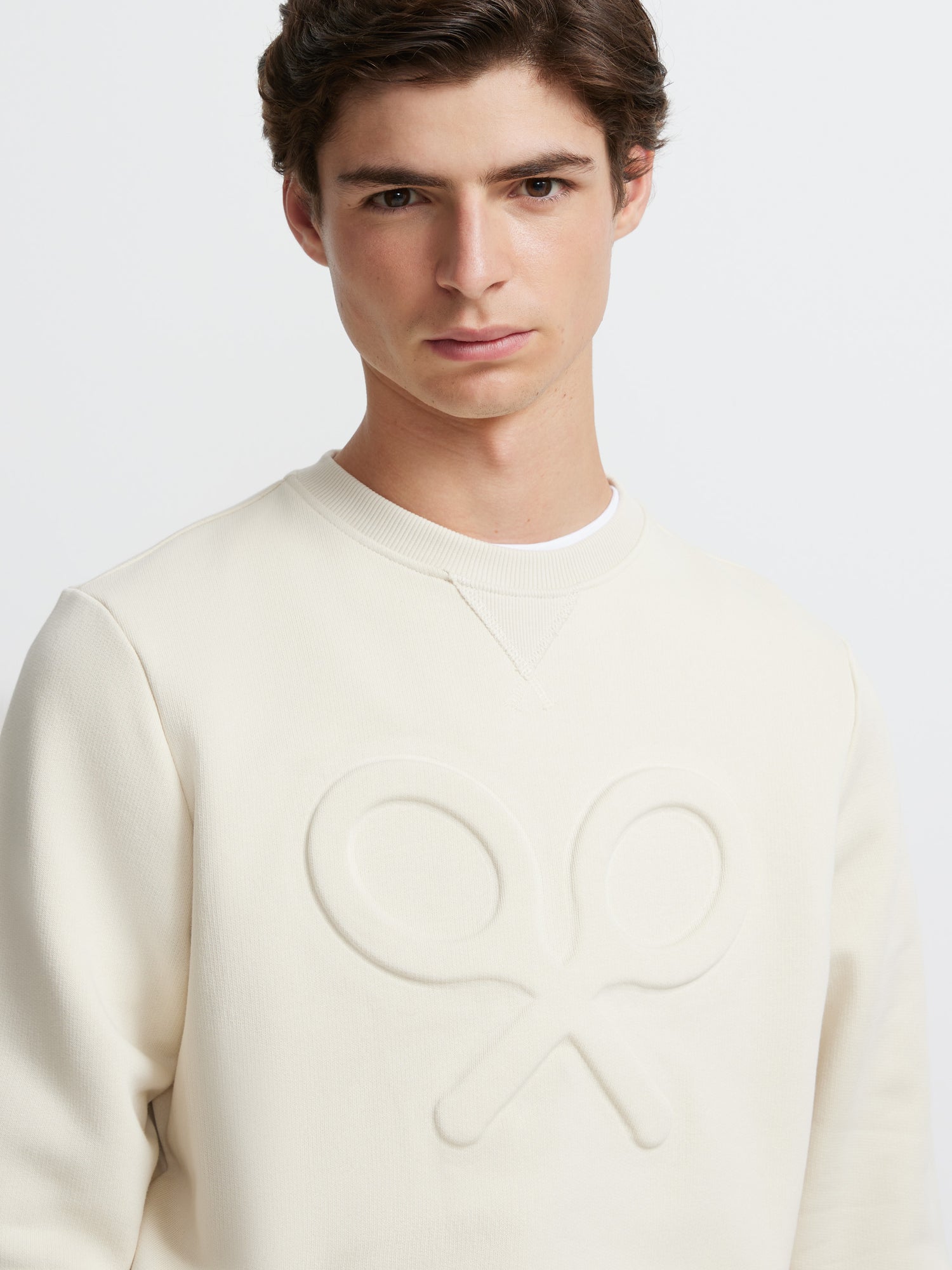 Cream front logo sweatshirt