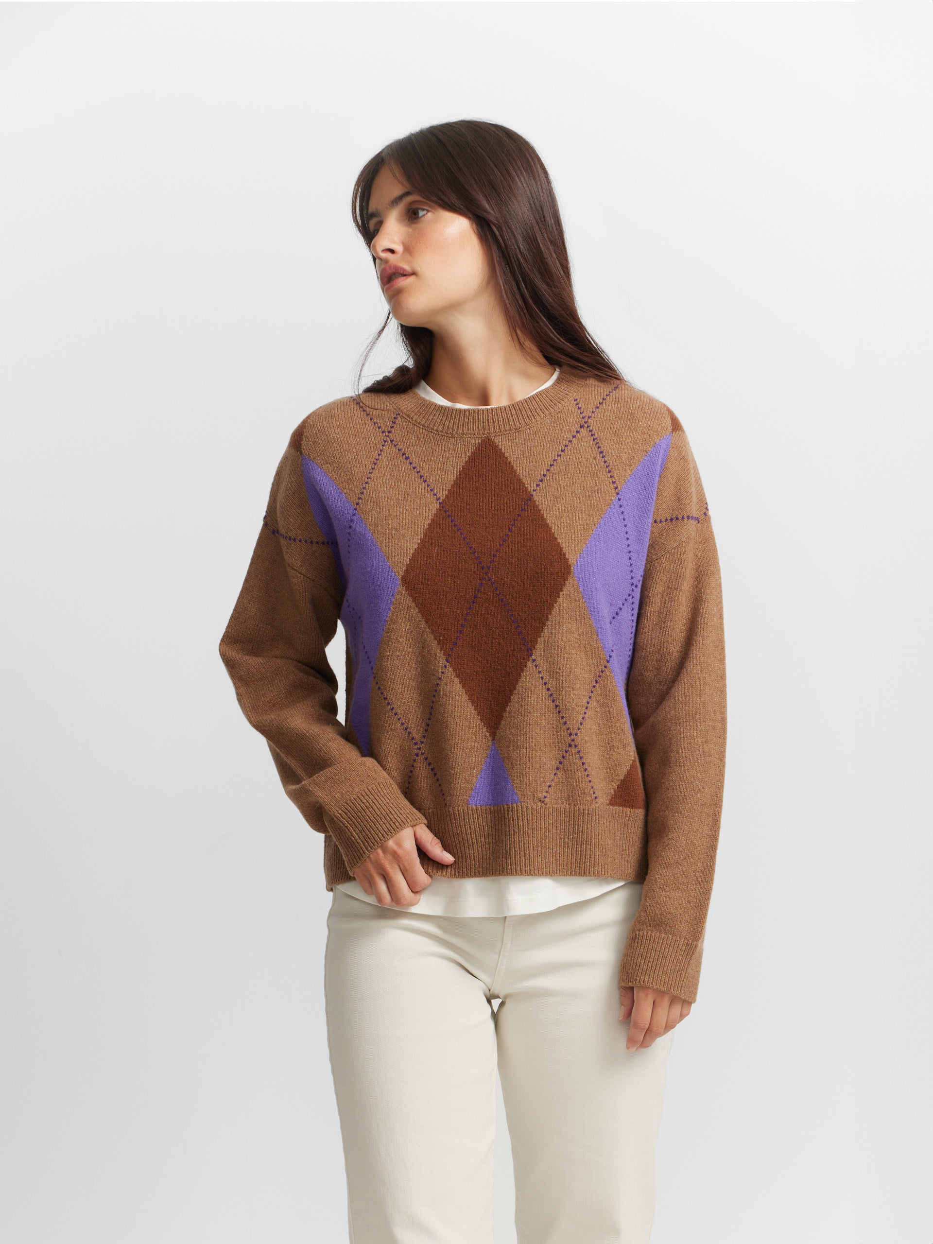 Pull marron en maille losange