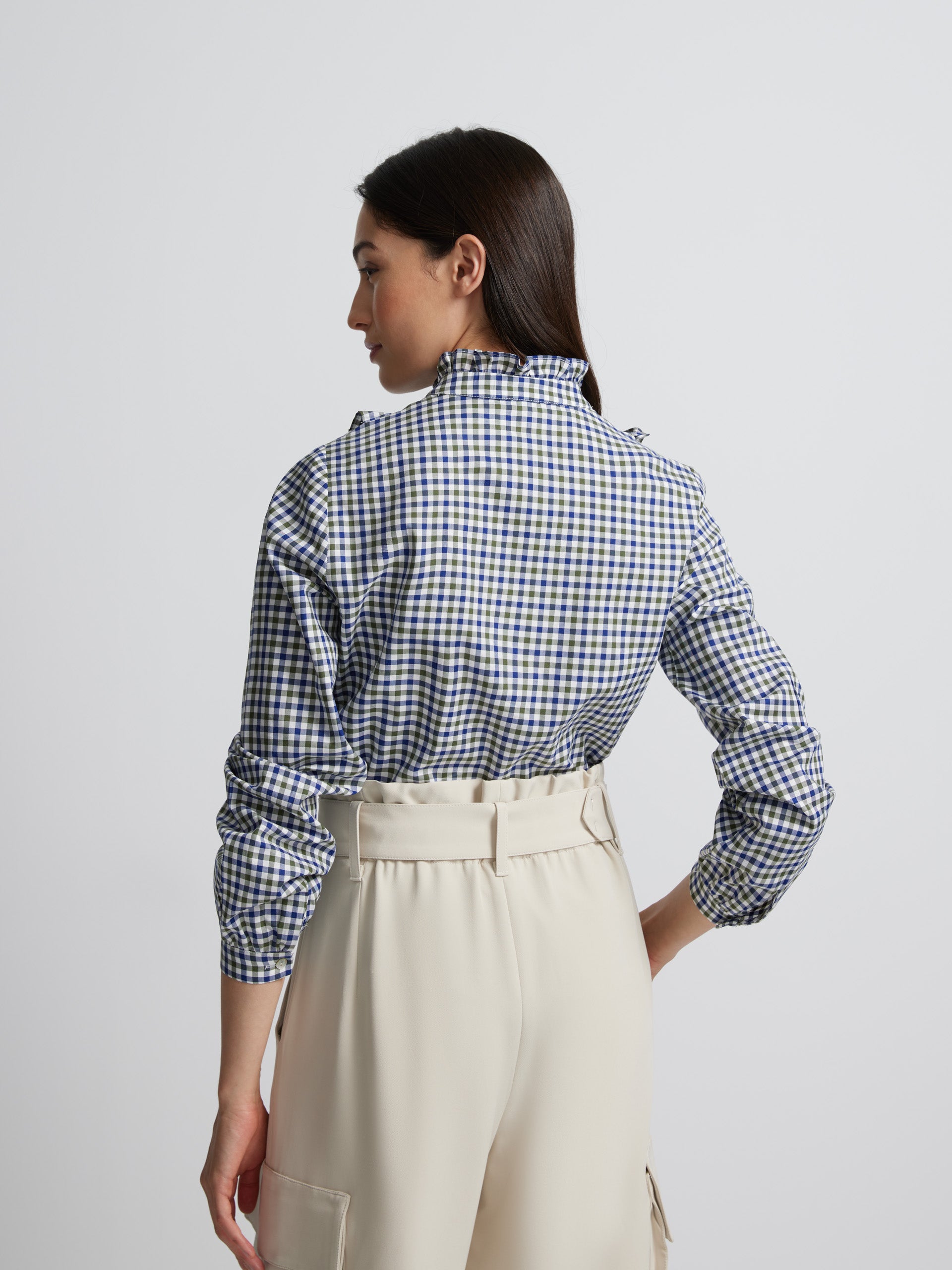 Blouse à volants à carreaux verts et bleus