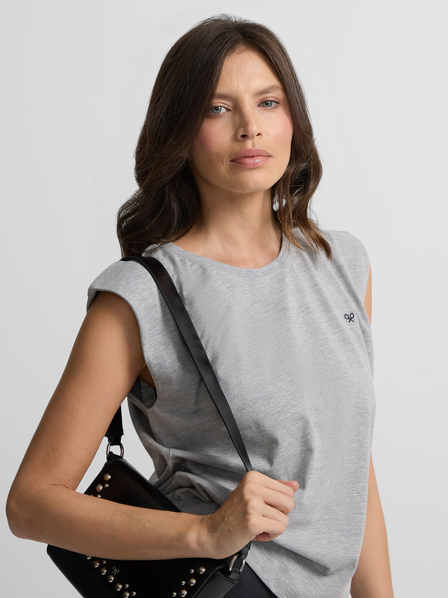 T-shirt femme gris soleil mini logo