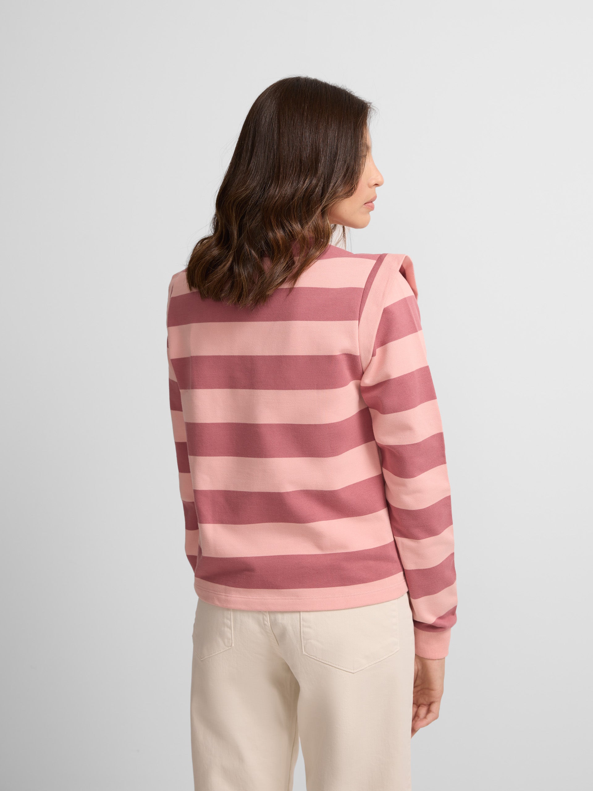 Women's sweatshirt with pink striped shoulder pads