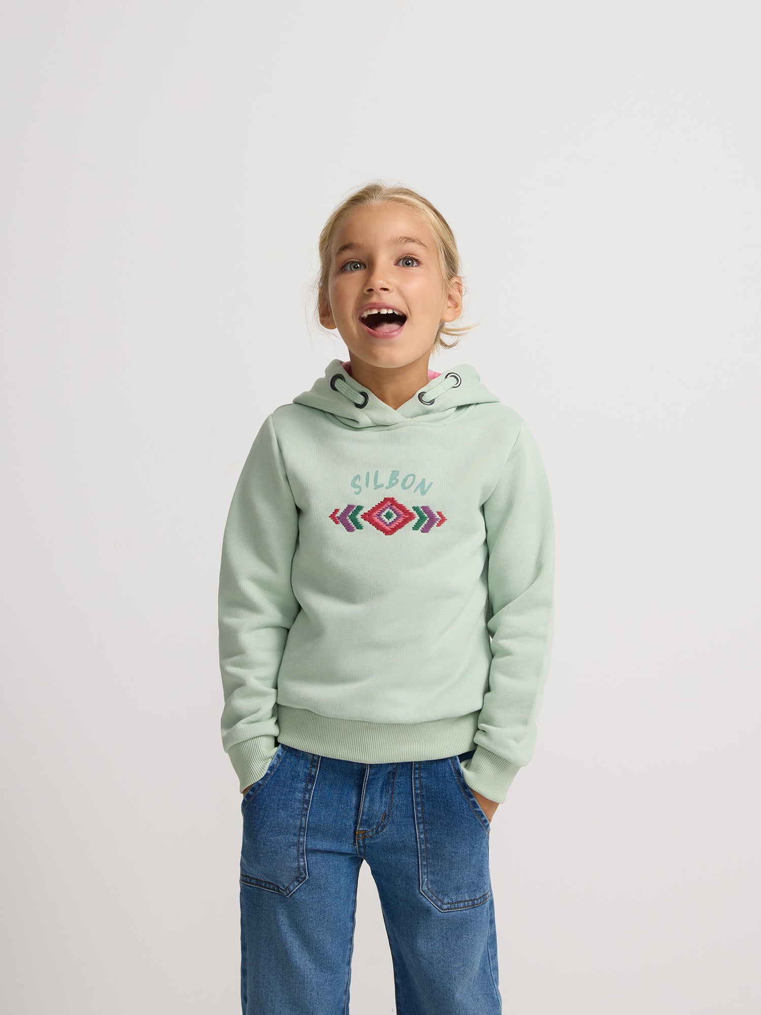 Girl silbon ikat green sweatshirt