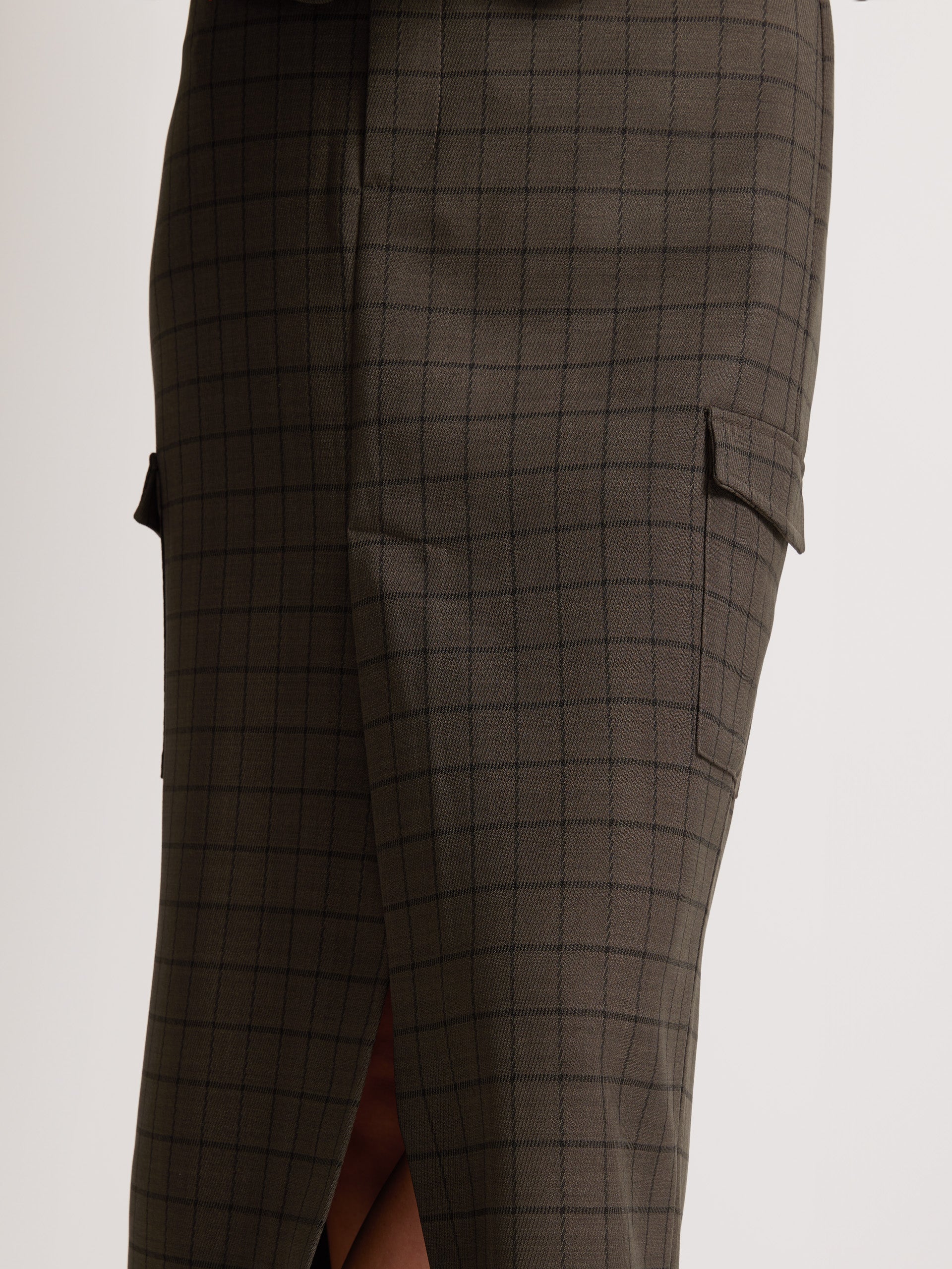 Long green checkered cargo skirt