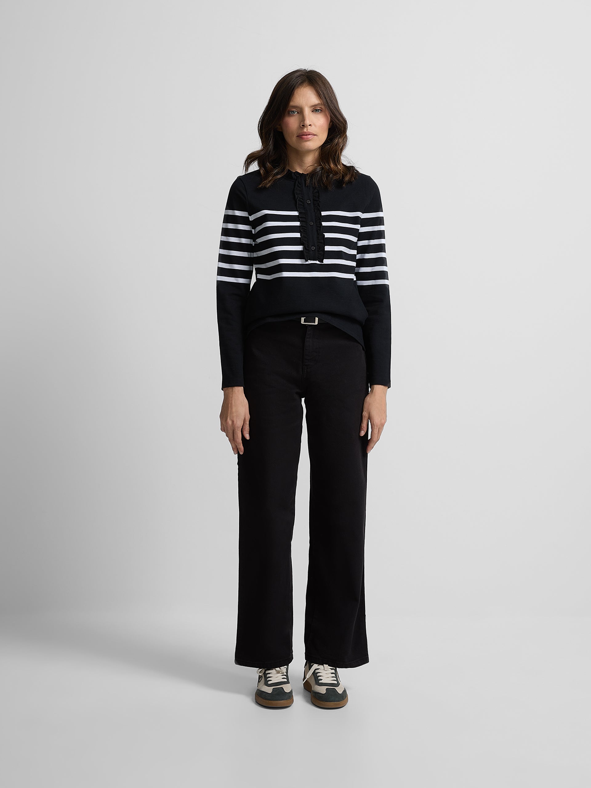 Woman's t-shirt with ecru and black stripes