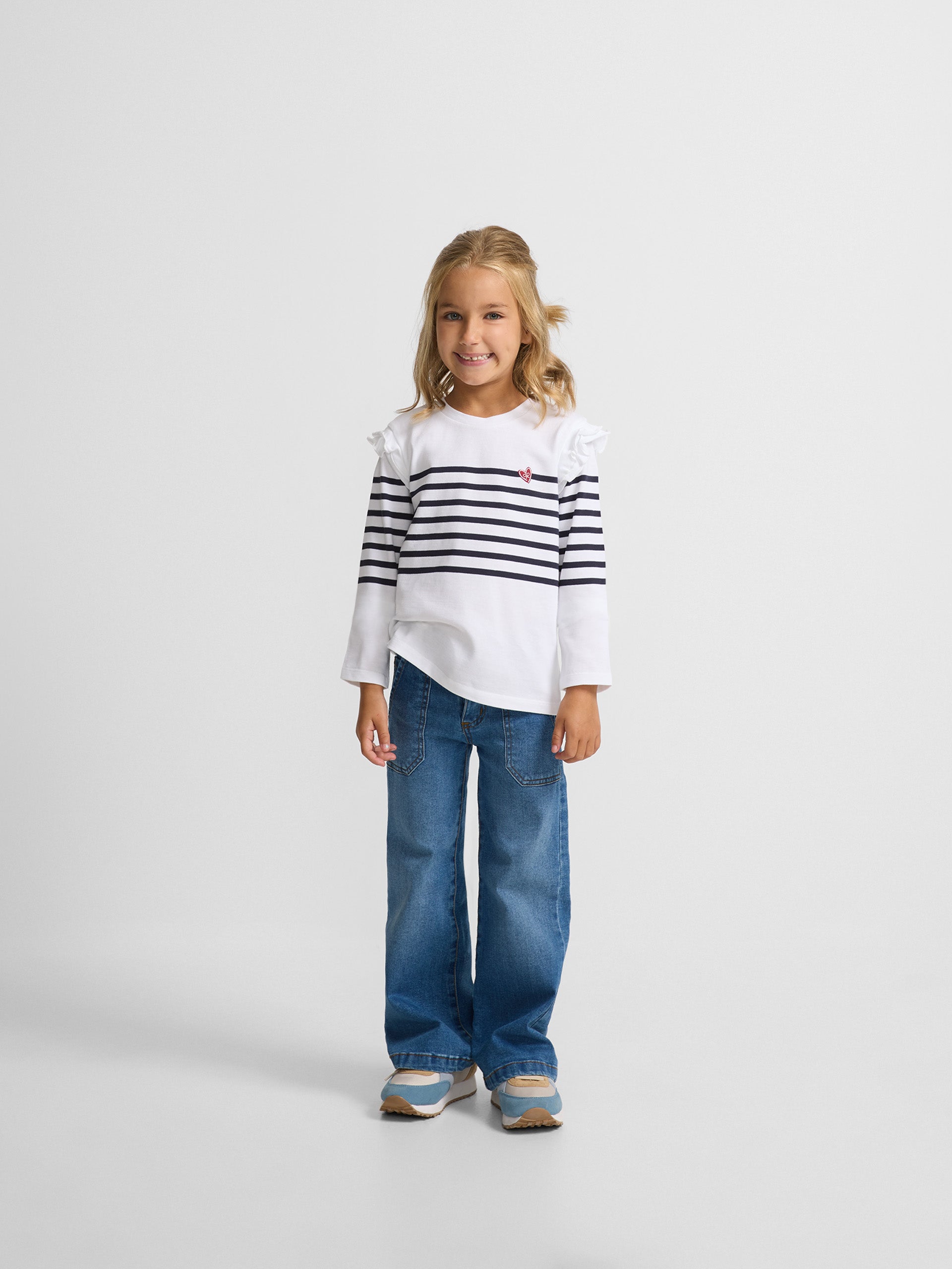 Girl's long-sleeved t-shirt with ecru and black stripes