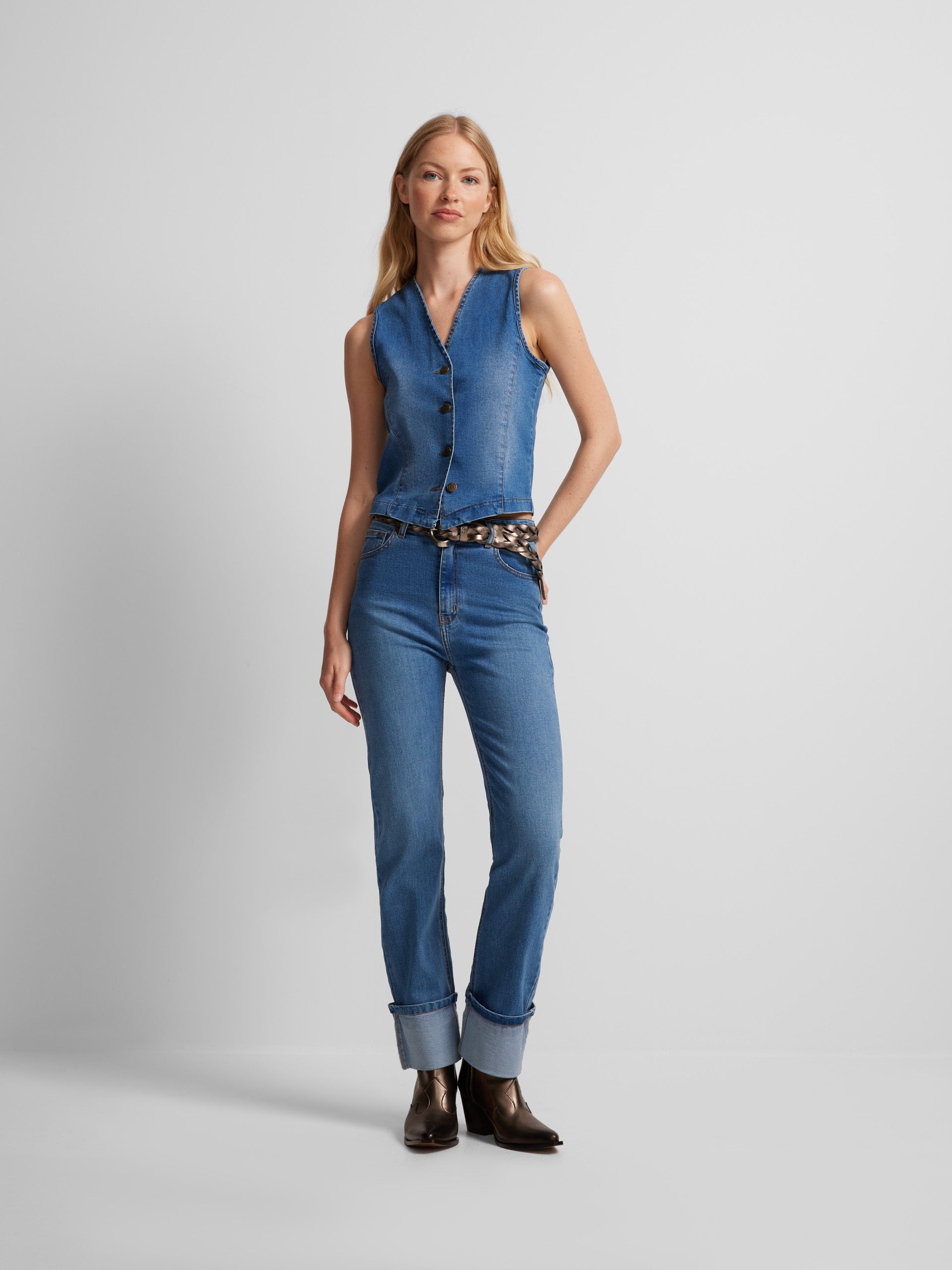 Pantalon vuelta denim