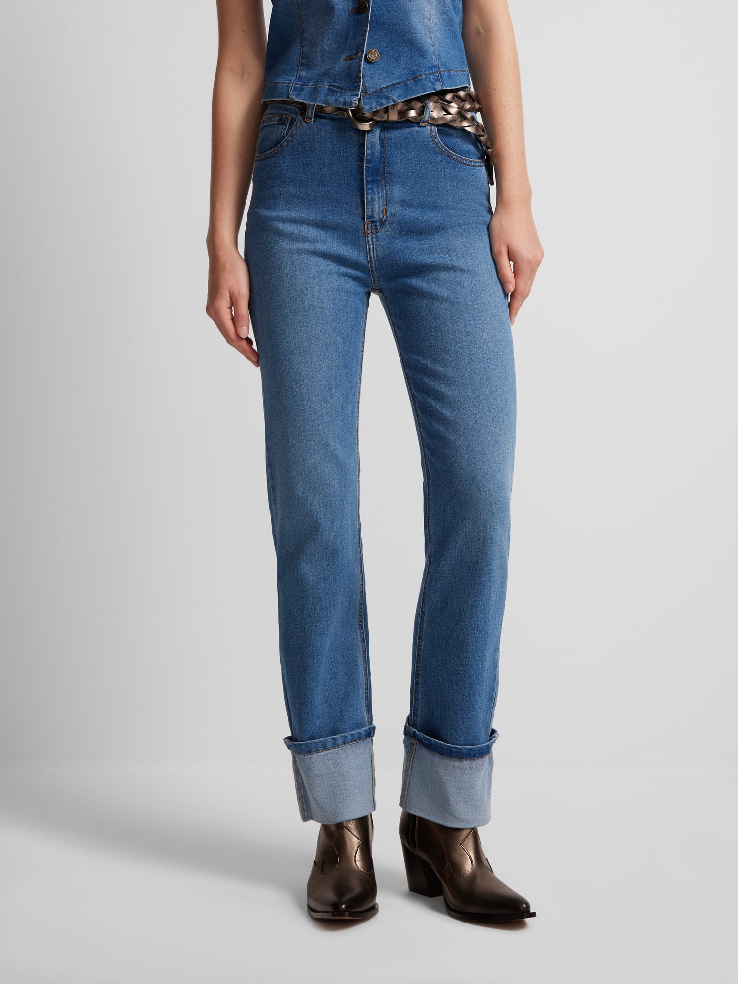 Pantalon vuelta denim