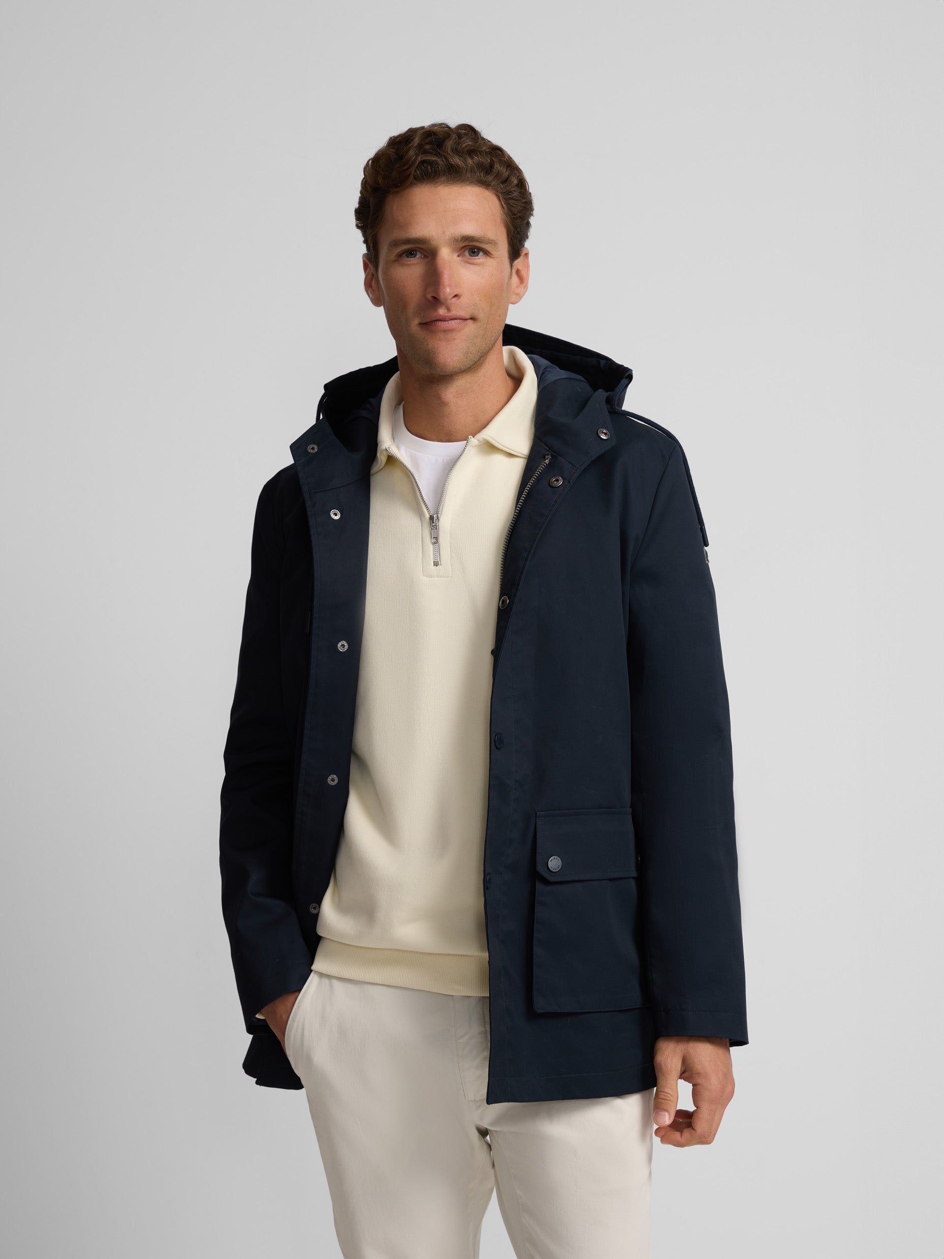 Parka clasica bolsillos azul marino