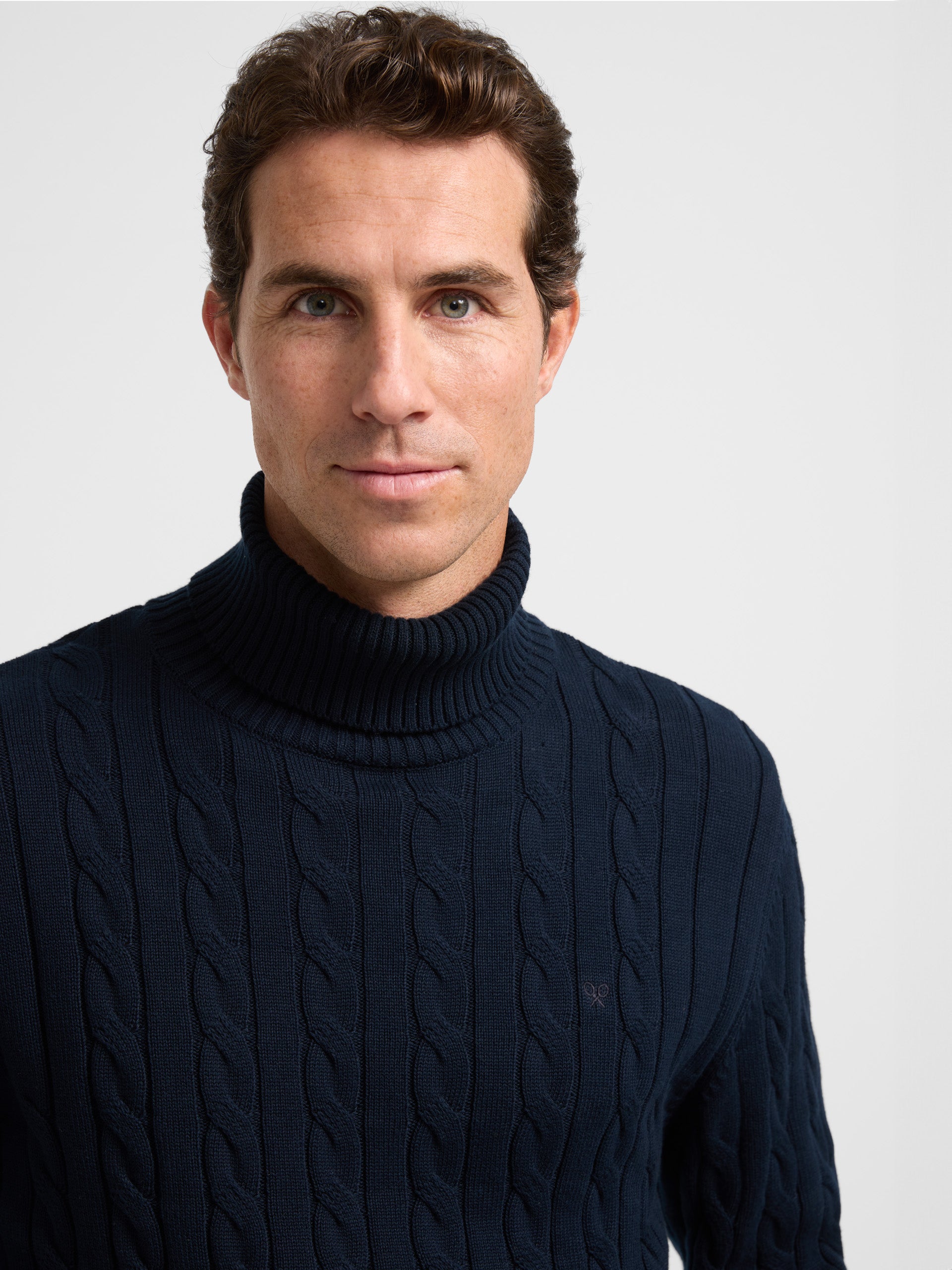 Unique navy blue turtleneck braided jersey