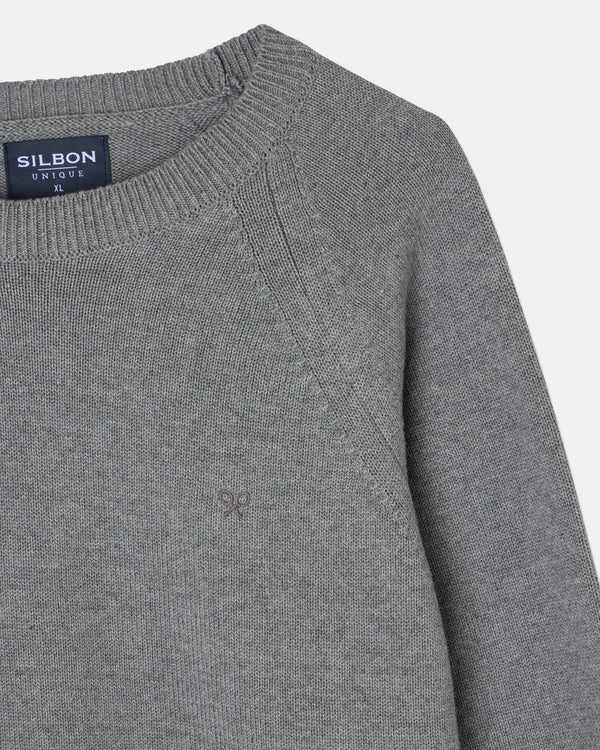 Unique plain gray raglan sweater