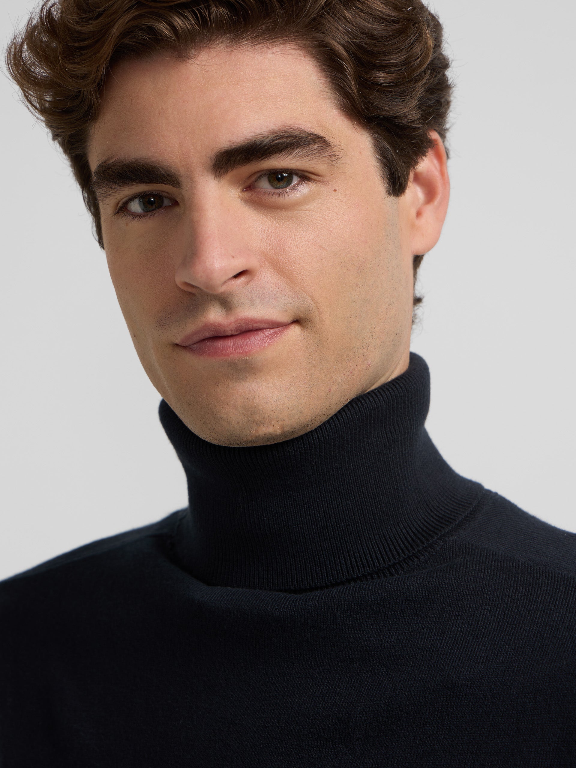 Unique navy blue turtleneck jersey