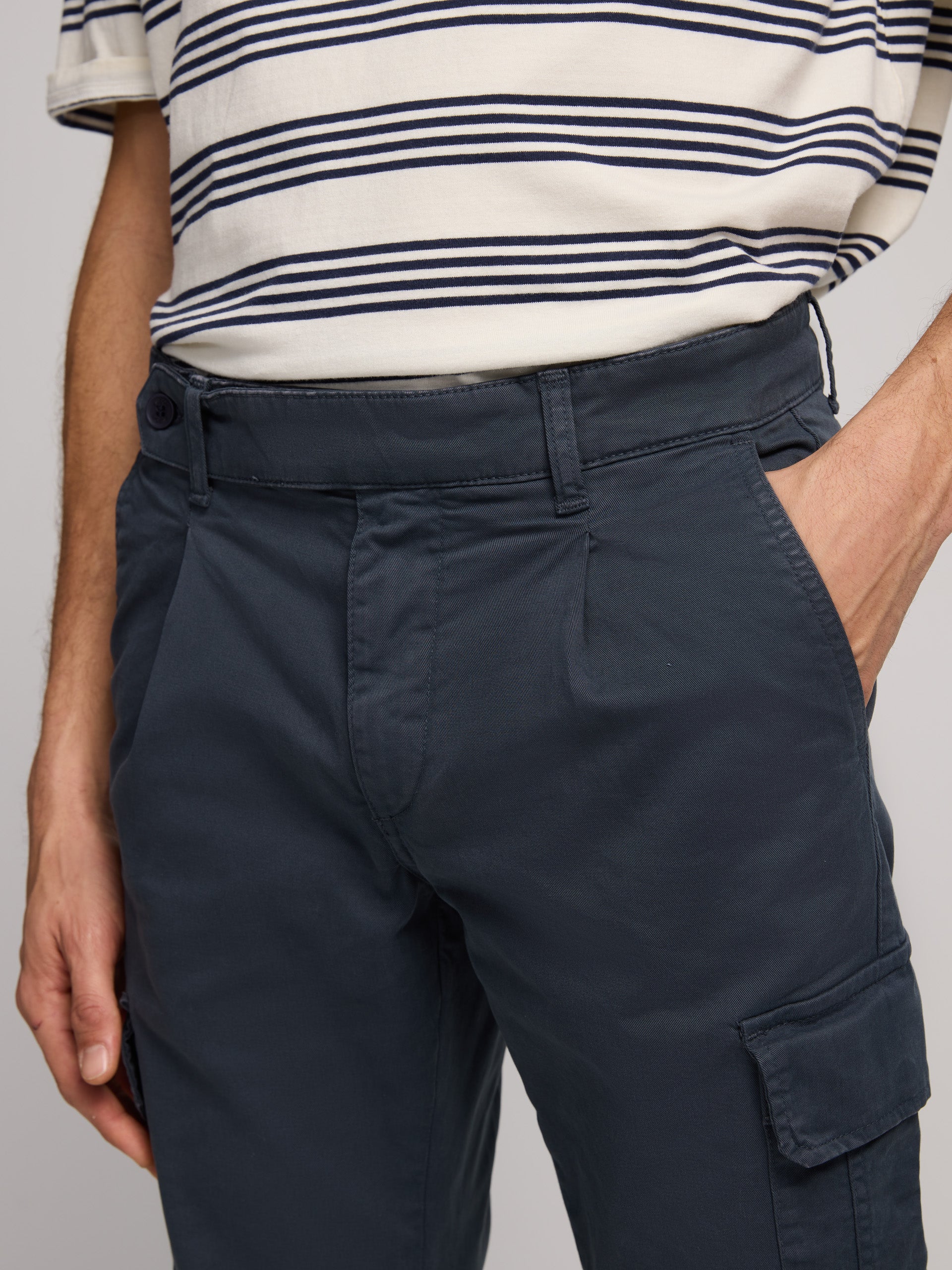 Navy blue double pleat cargo pants