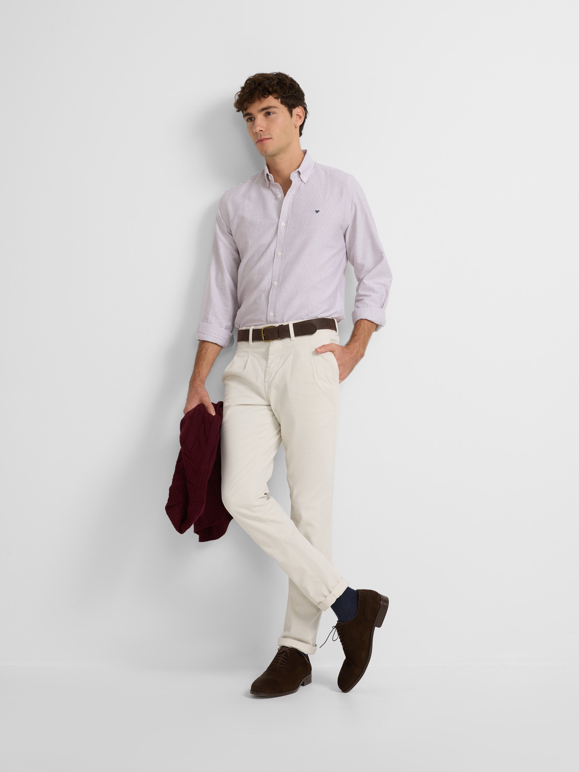 Oxford sport shirt with burgundy stripes