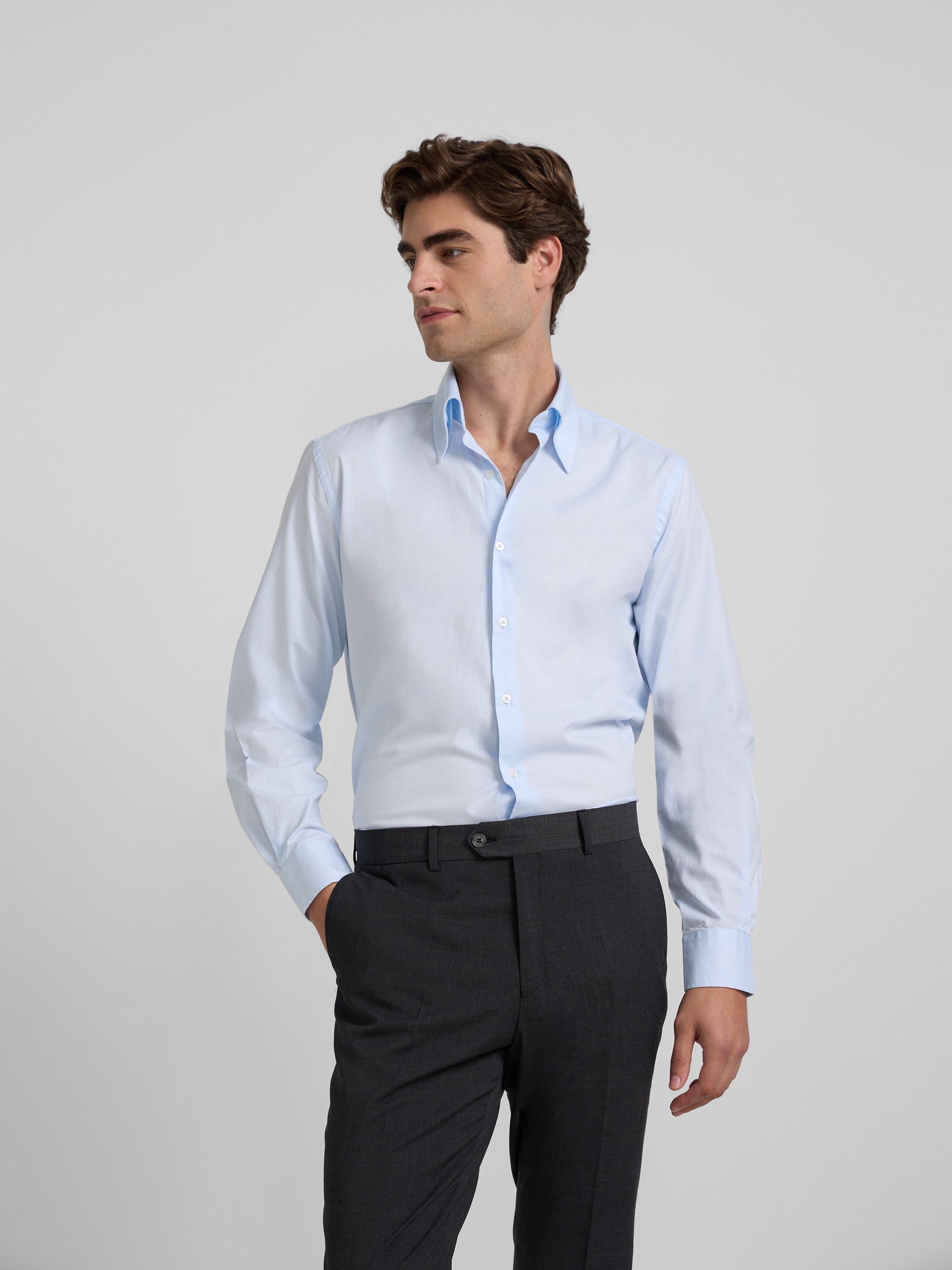 Chemise habillée col anglais bleu clair