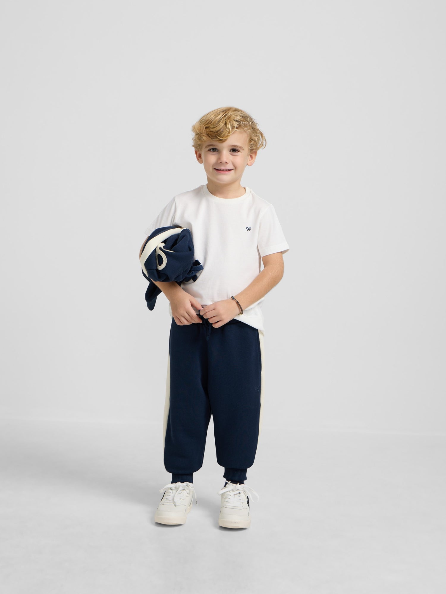 Pantalon deportivo kids bolsillo canguro azul marino