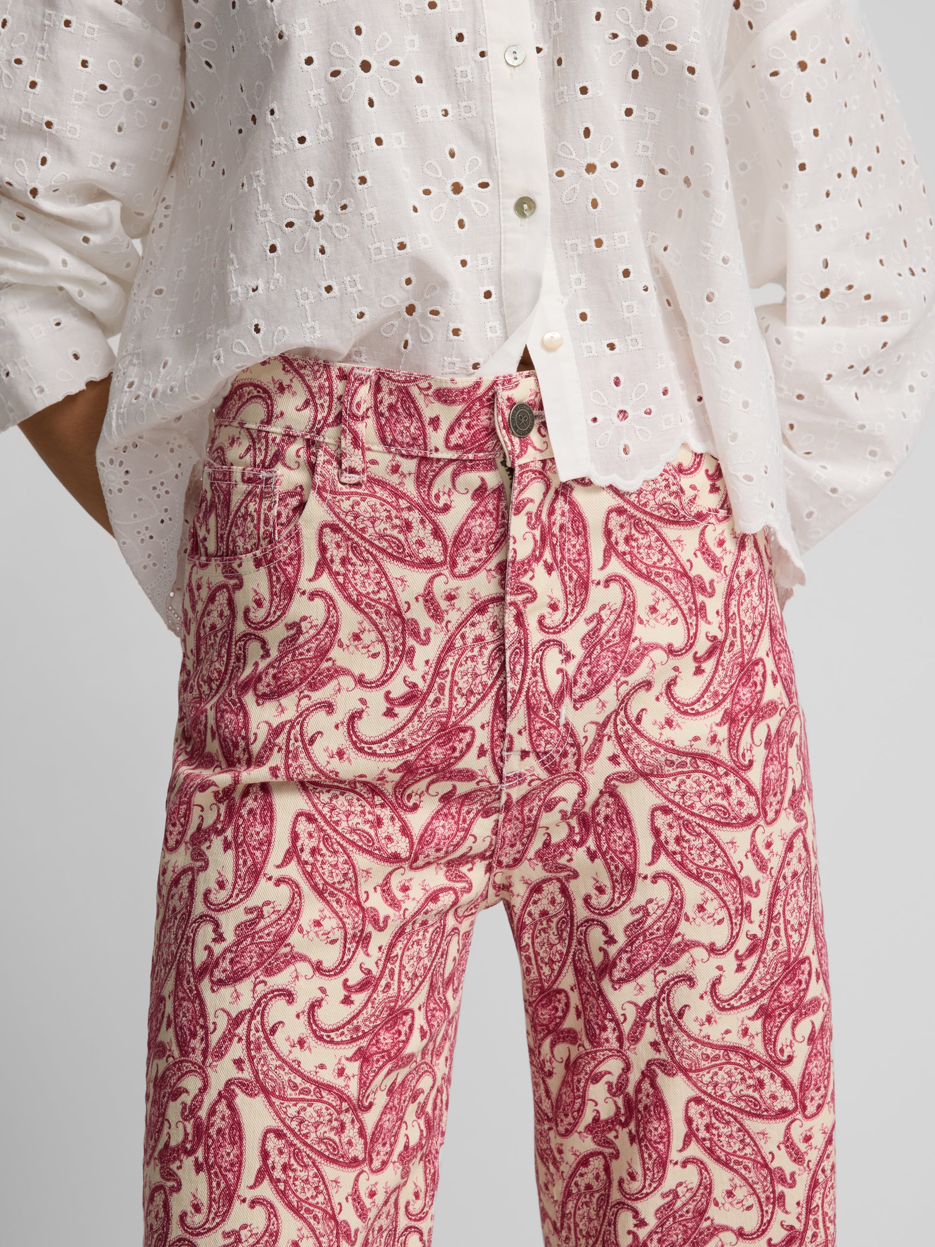 Pantalon demin estampado cachemir rosa