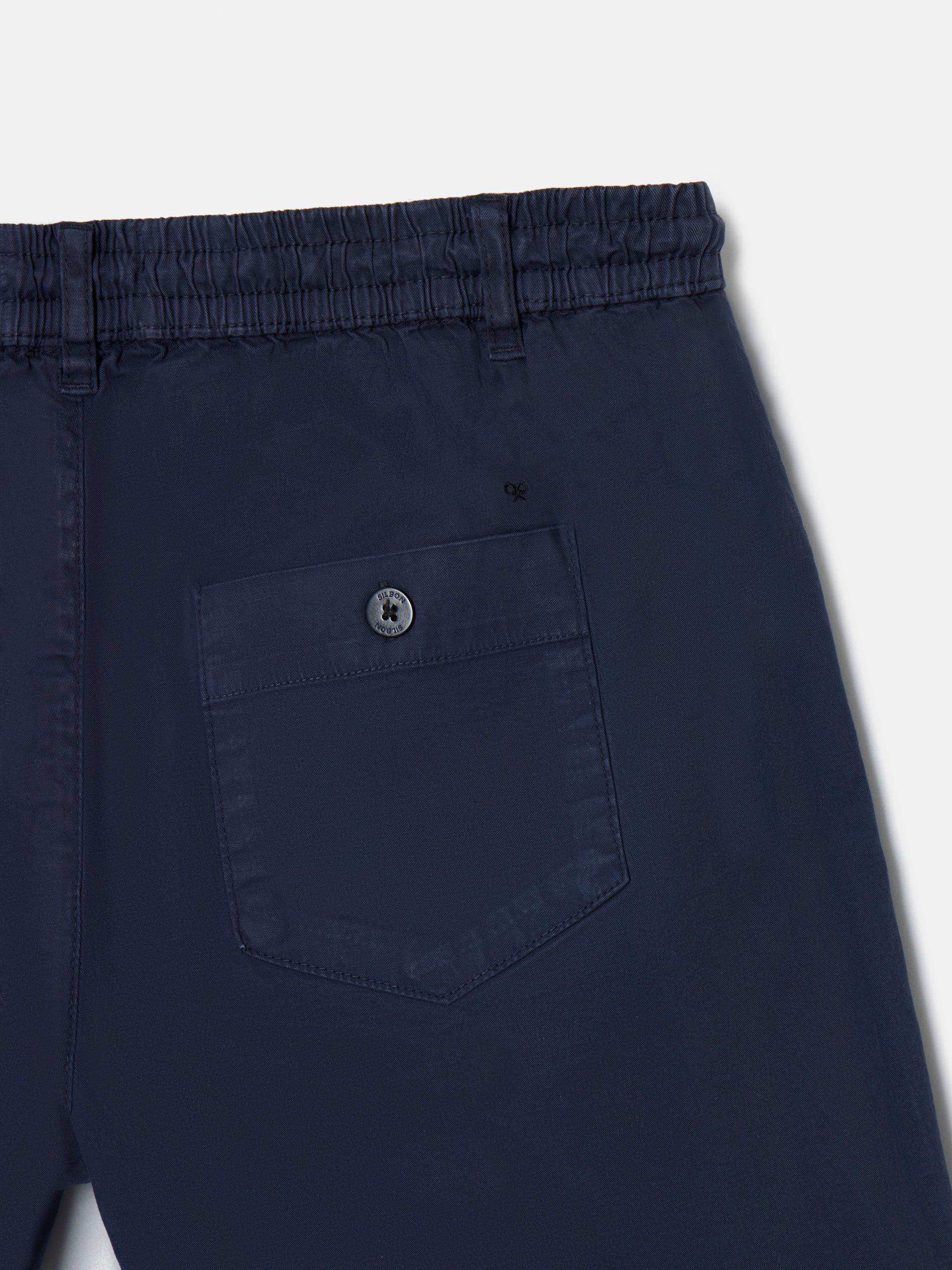 Bermuda jogger silbon azul marino