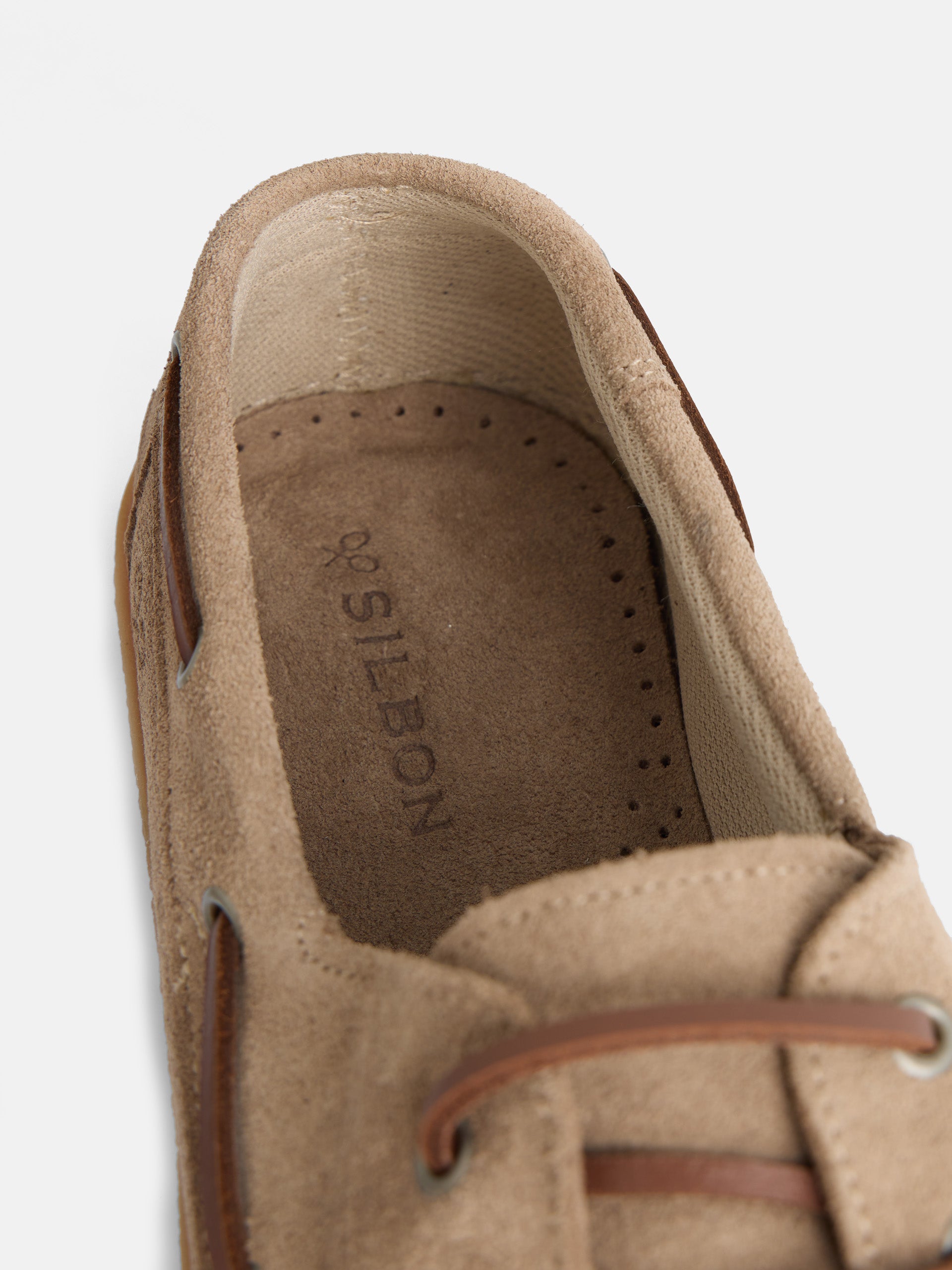 Zapato sport nautico ante beige