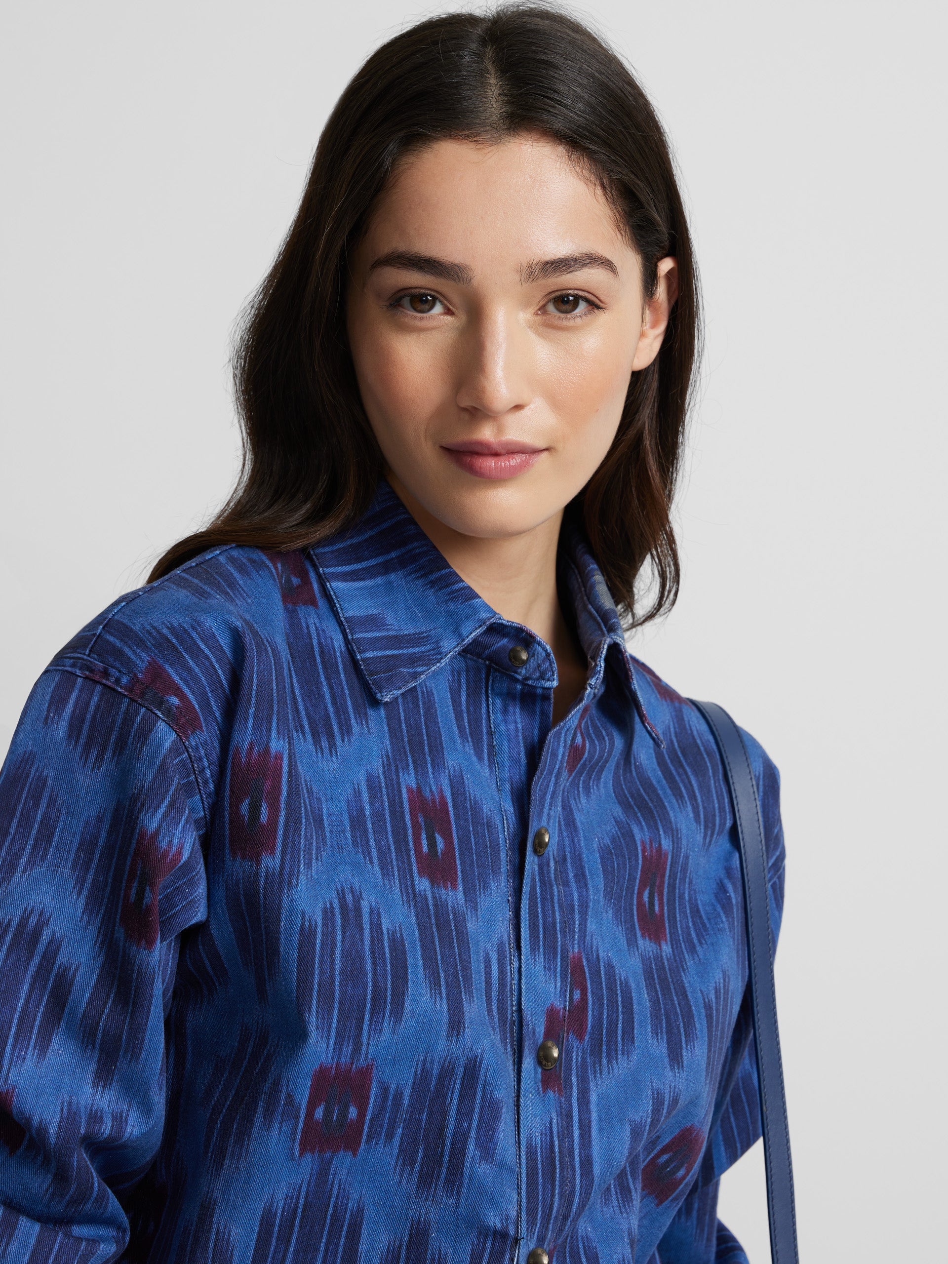 Sobrecamisa denim estampado azul