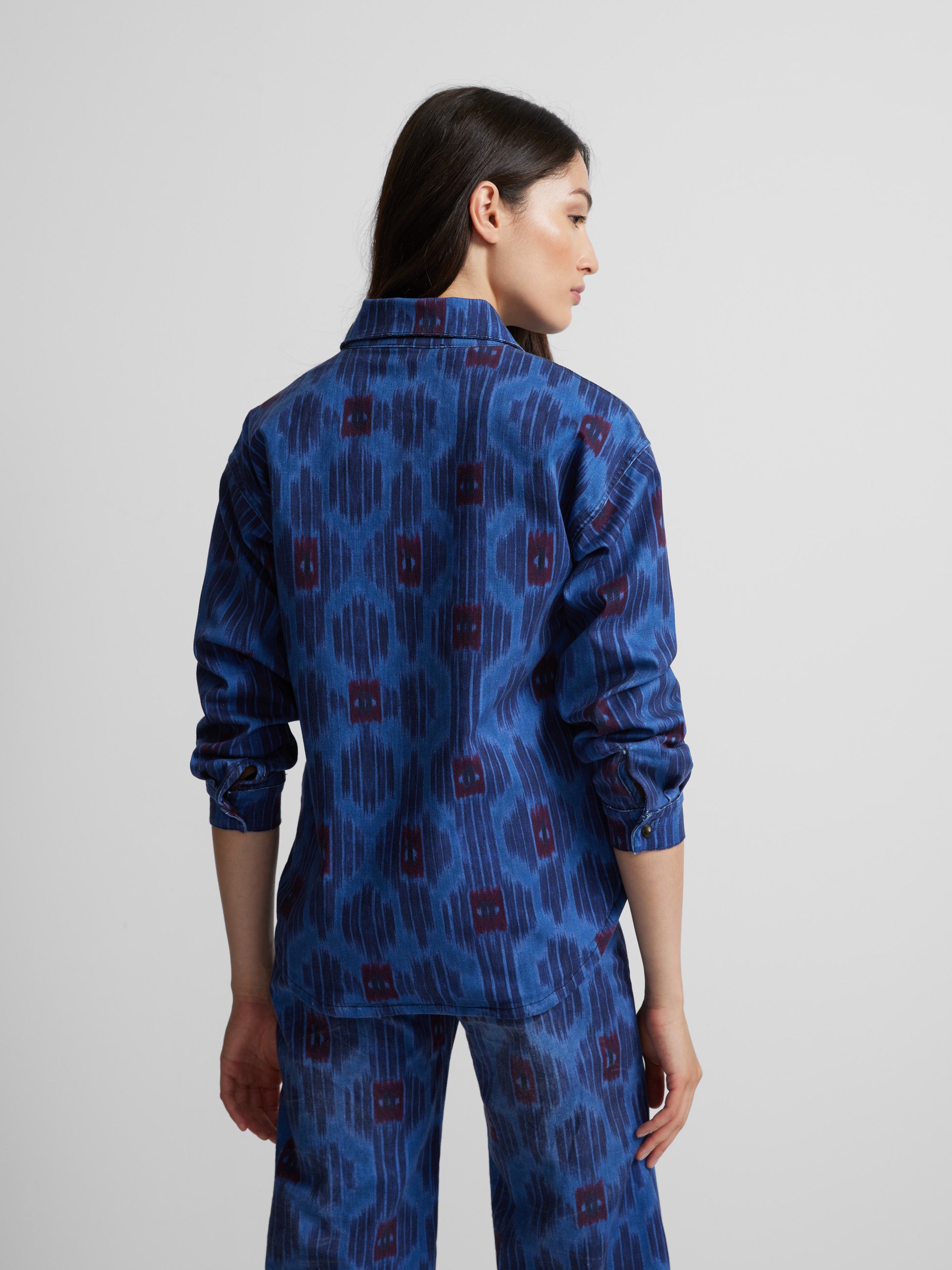 Sobrecamisa denim estampado azul