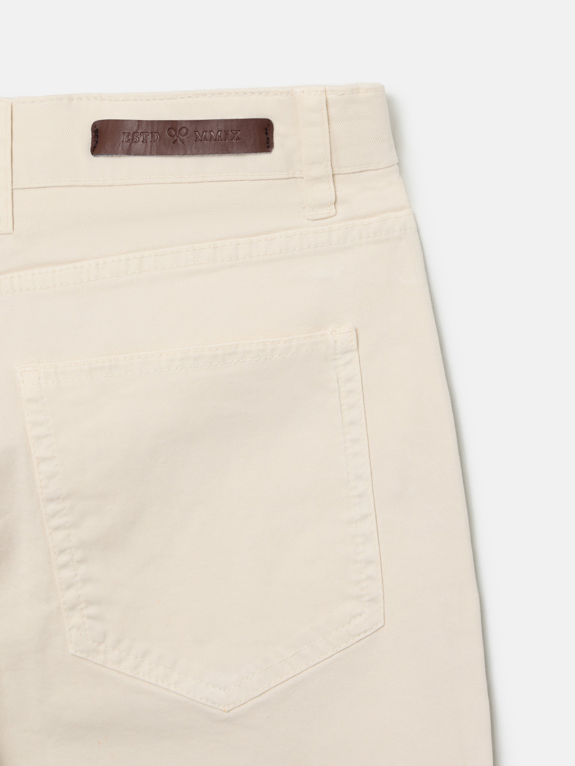 Pantalon sport cinco bolsillos piedra