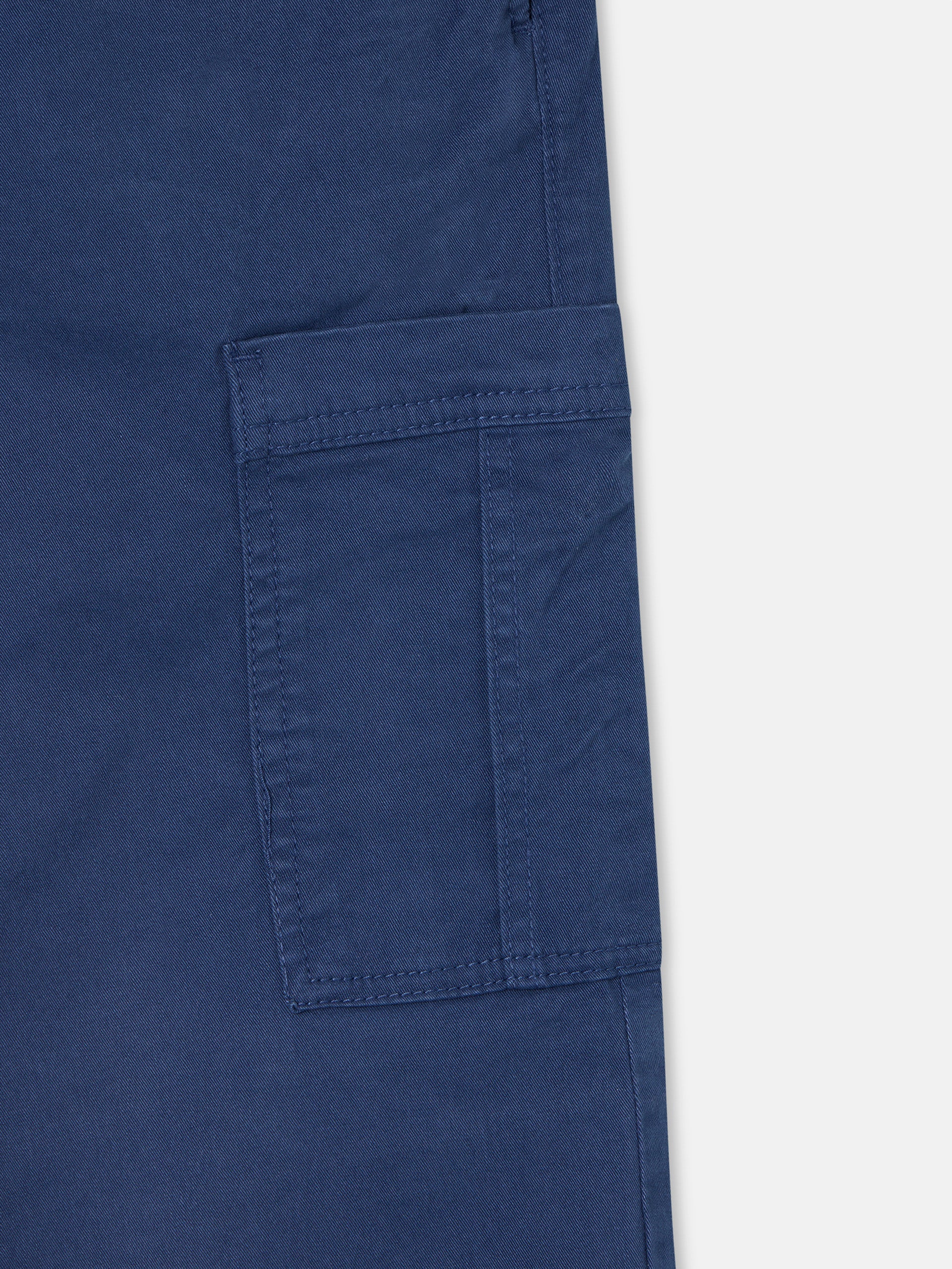 Pantalon sport cargo azul medio